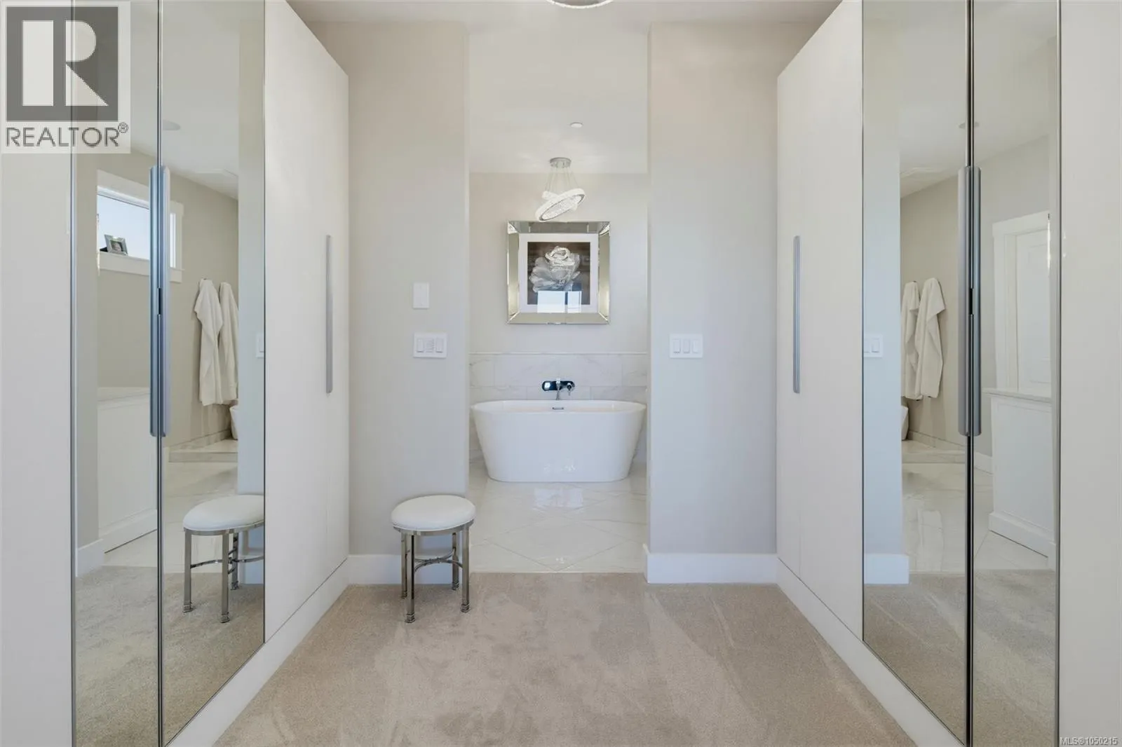 2379 Lairds Gate