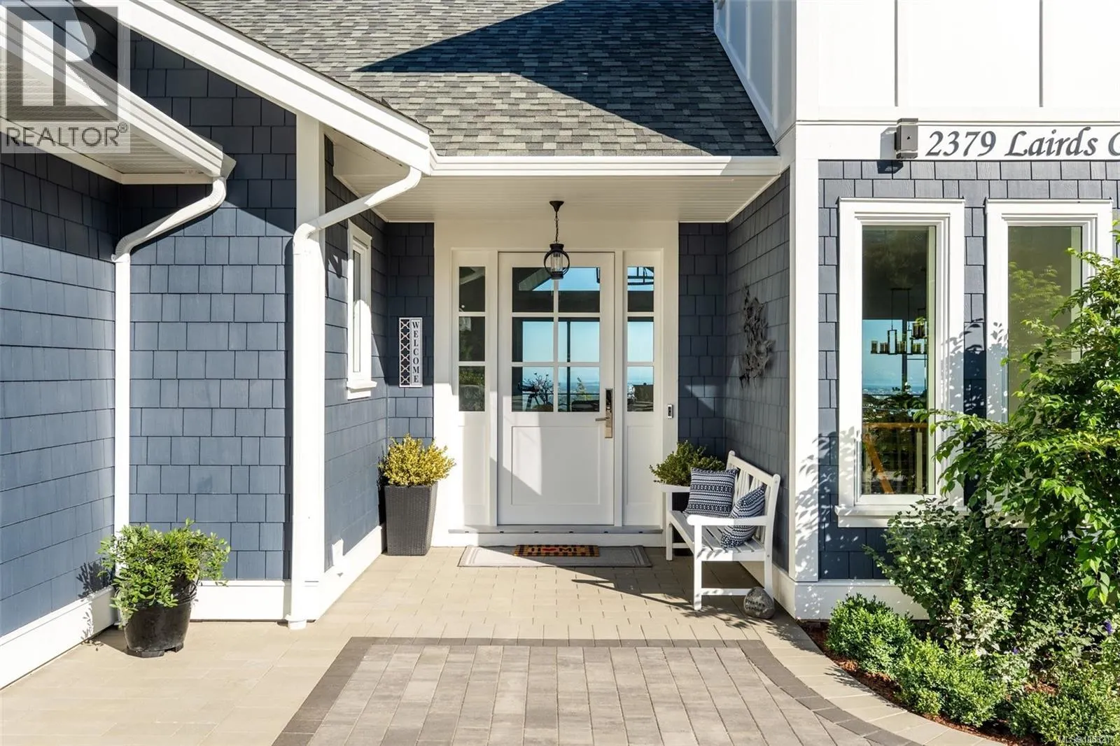 2379 Lairds Gate