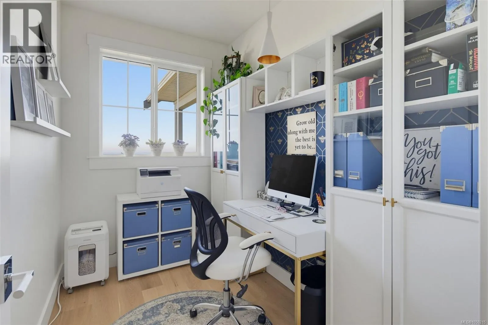 2379 Lairds Gate