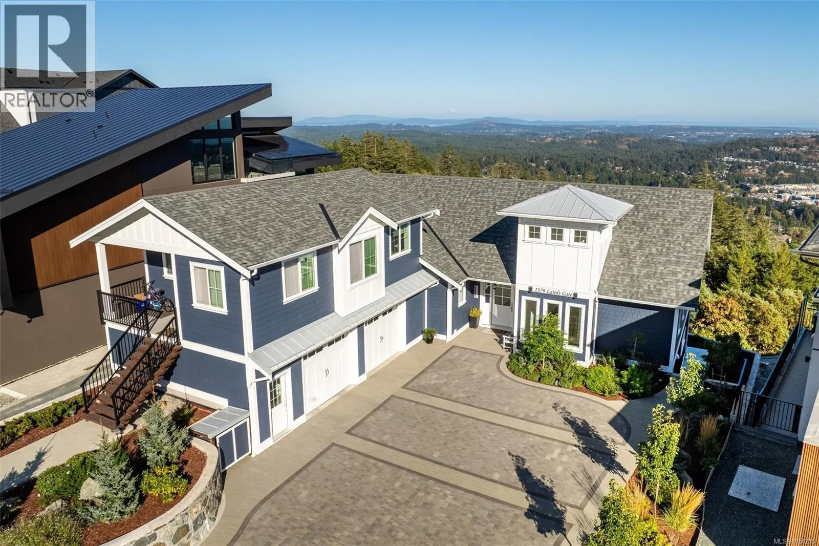 2379 Lairds Gate
