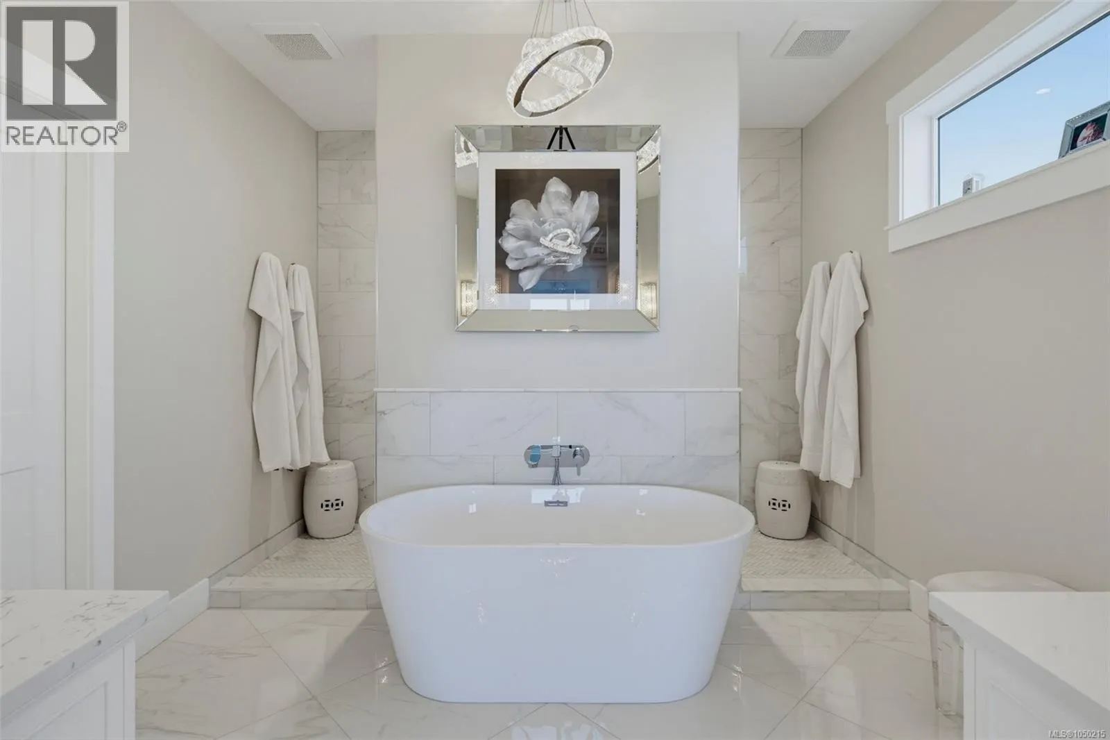 2379 Lairds Gate