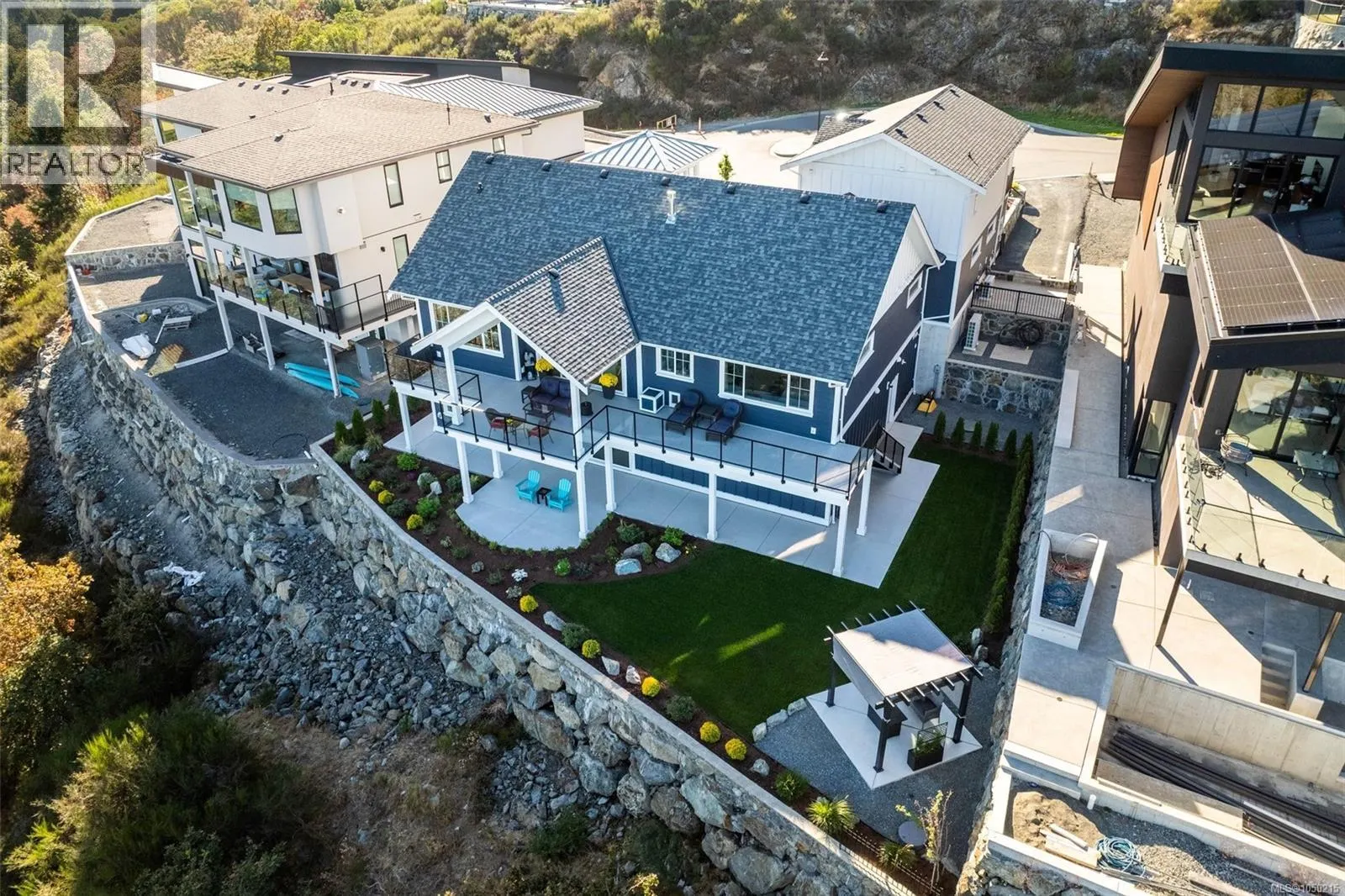 2379 Lairds Gate