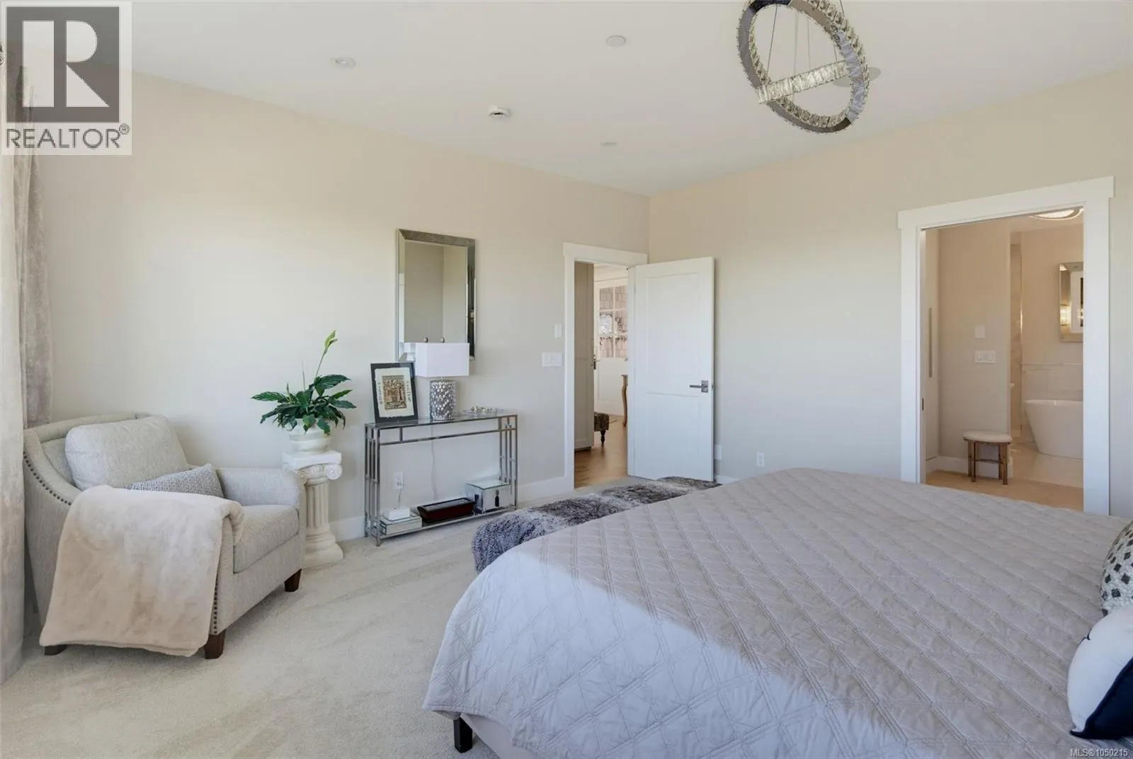 2379 Lairds Gate
