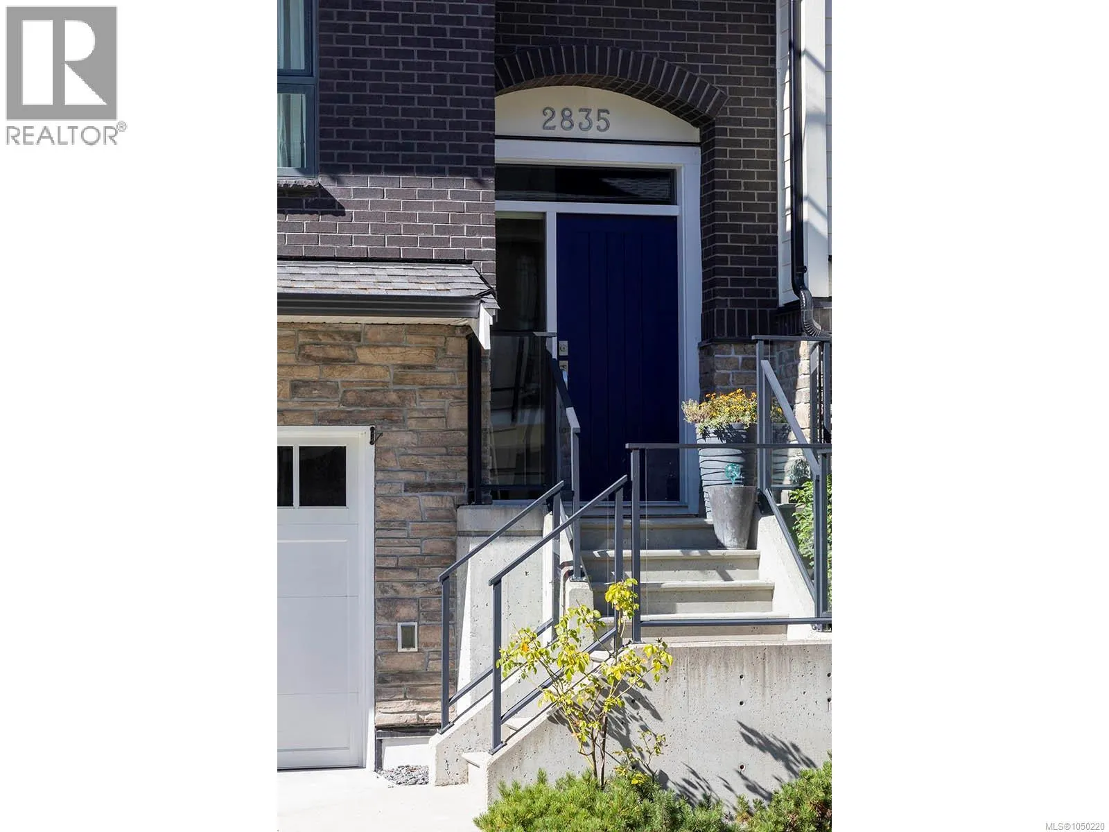 2835 Turnstyle Cres