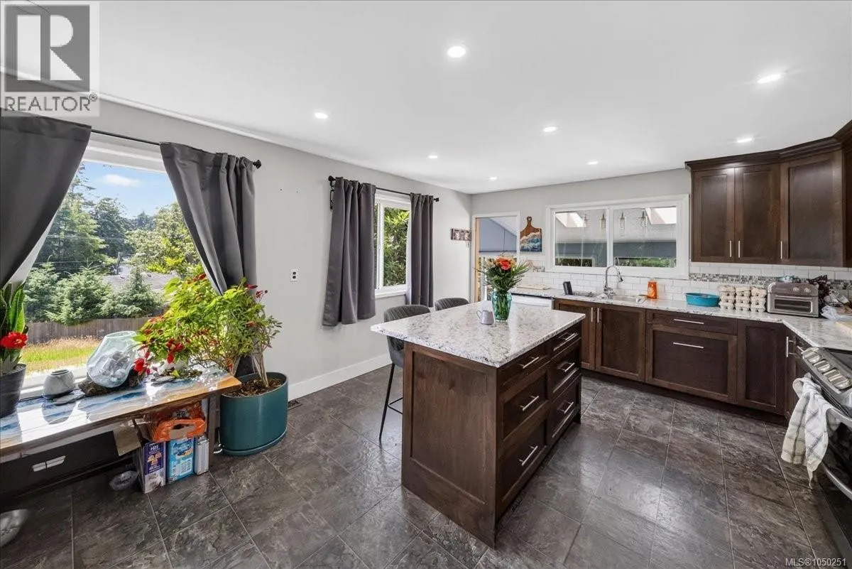 2216 Carpenter Rd