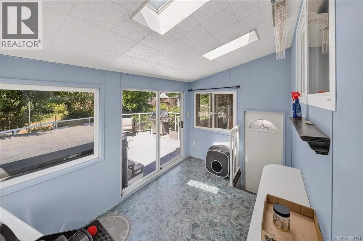 2216 Carpenter Rd