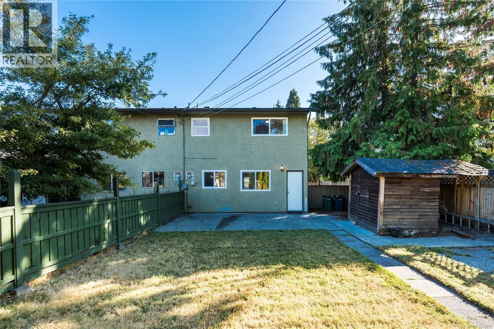 1714 Ashdale Pl