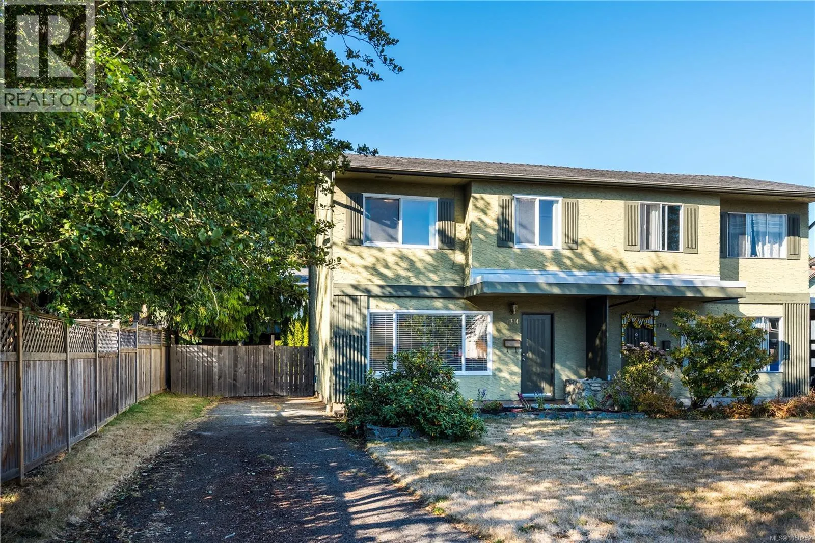 1714 Ashdale Pl