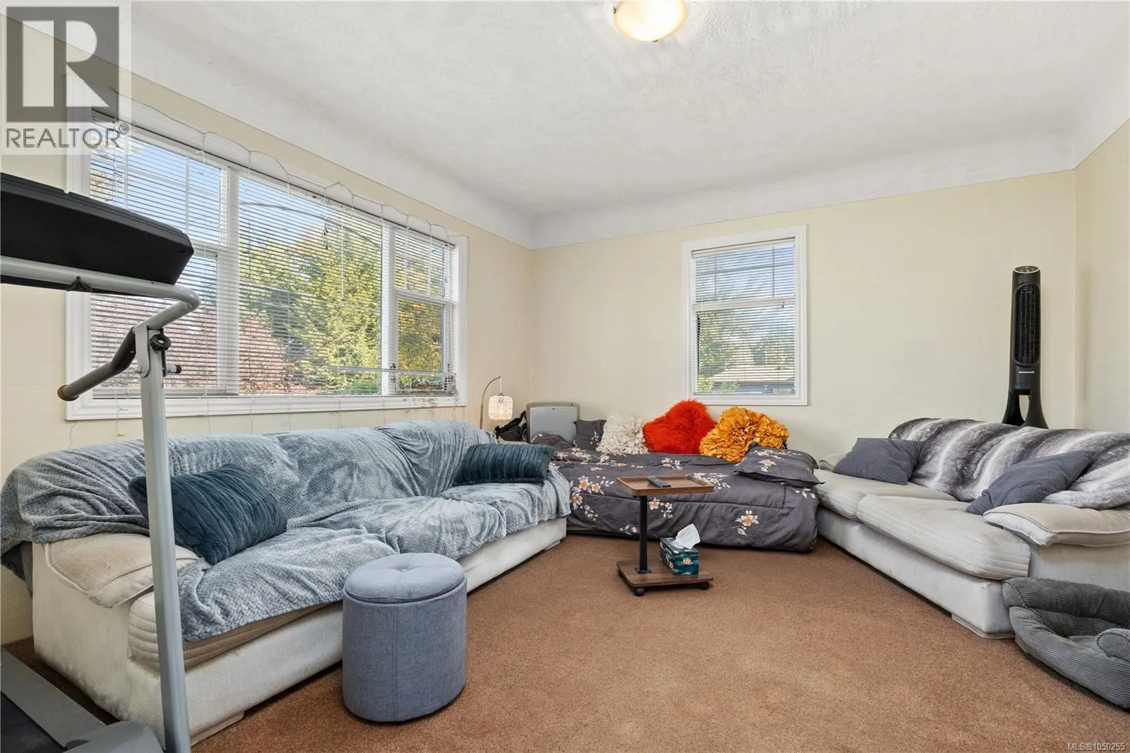 1085 Hulford St