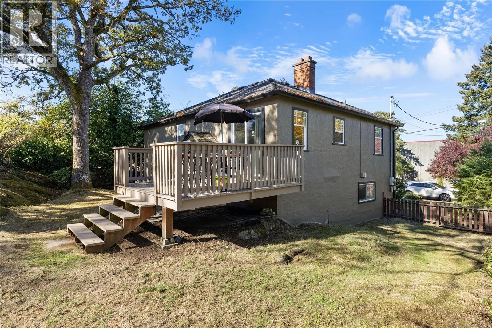 1085 Hulford St