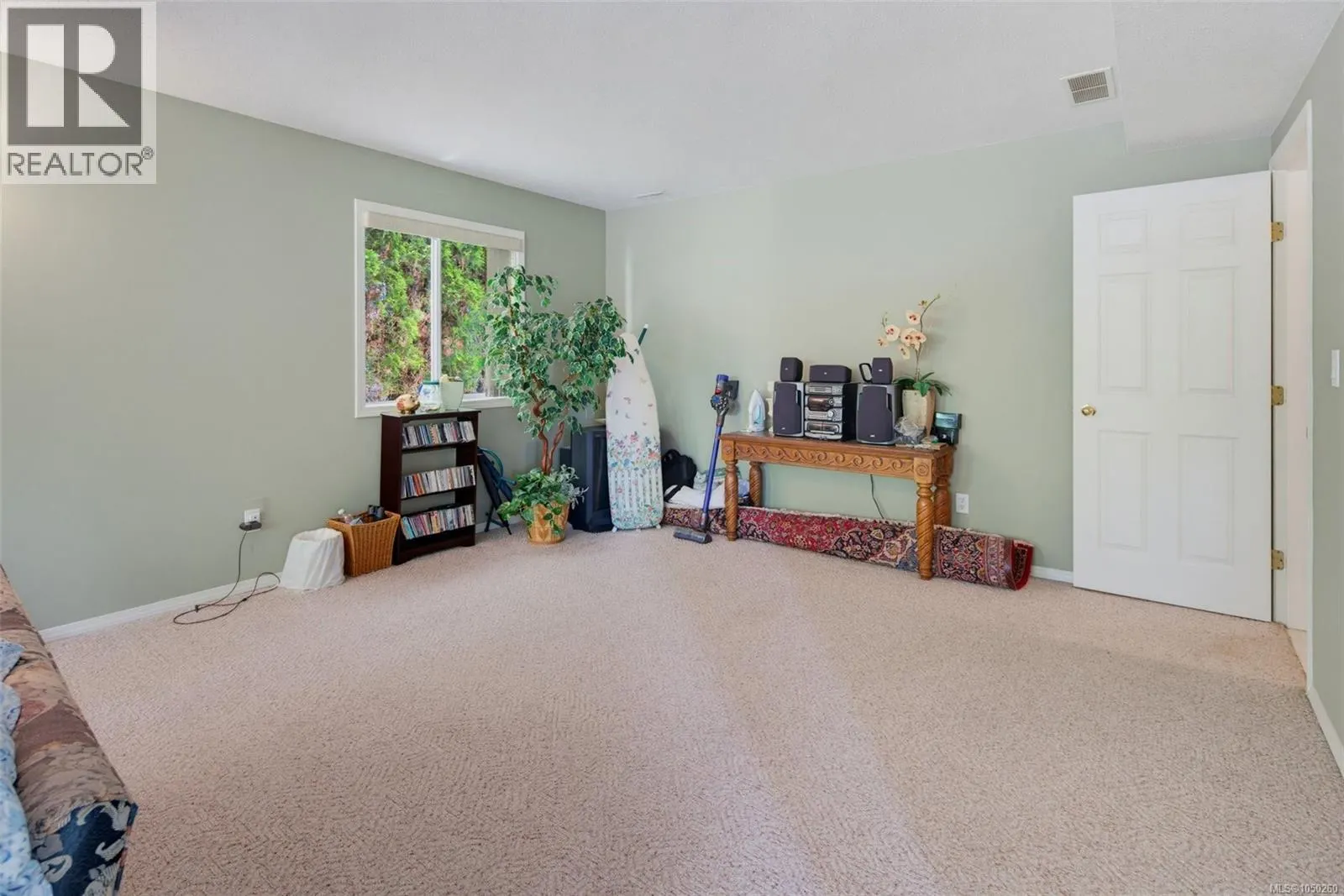 1847 El Sereno Dr