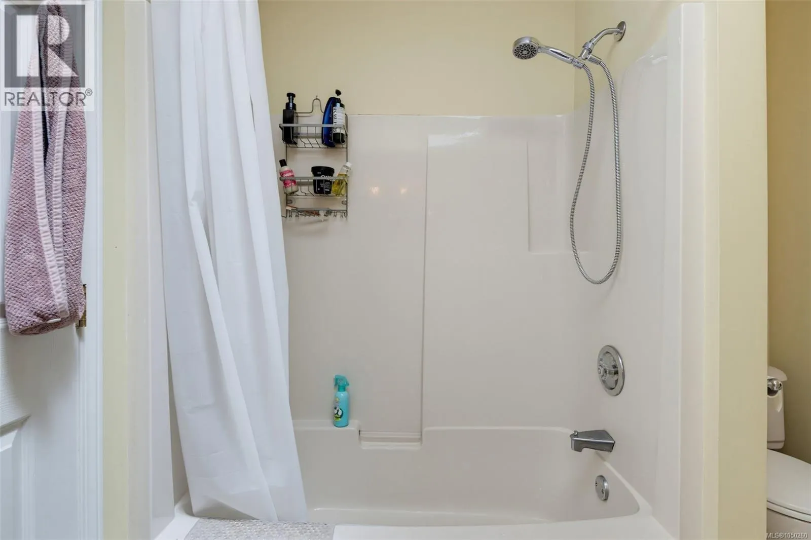 1847 El Sereno Dr