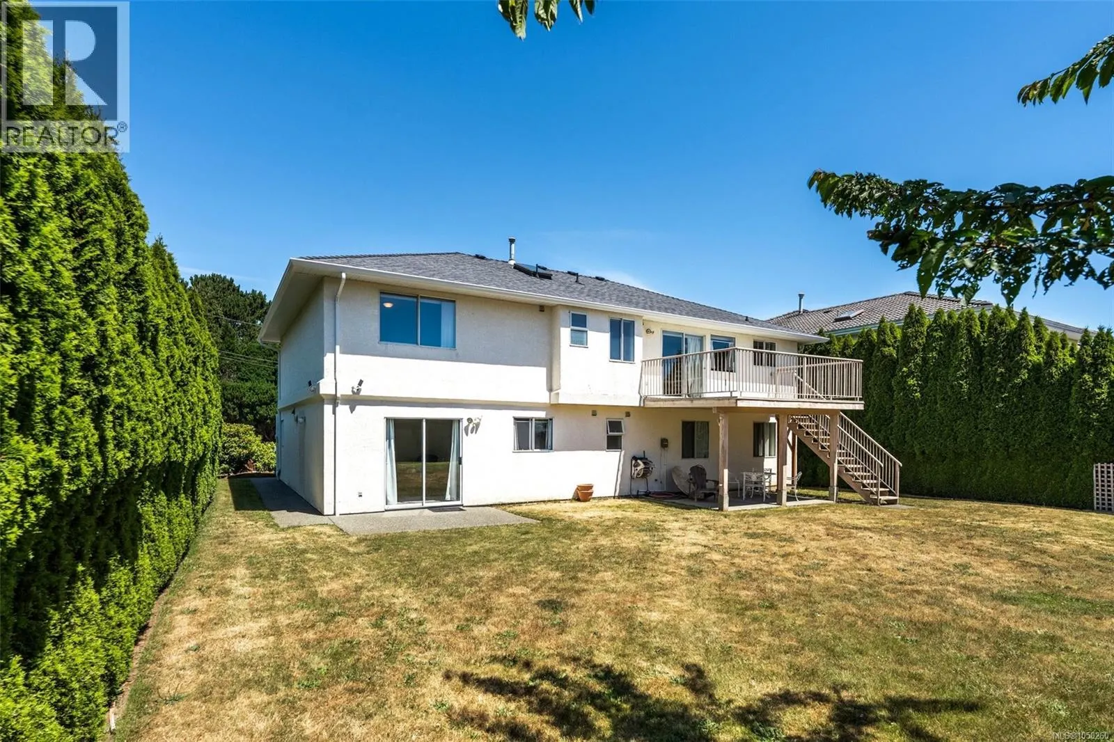 1847 El Sereno Dr