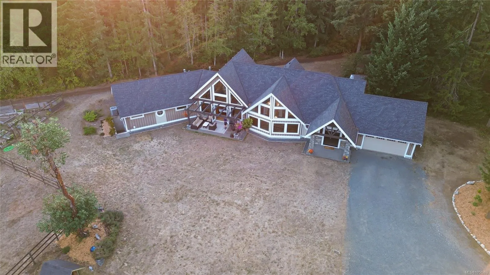 2065 Sanders Rd