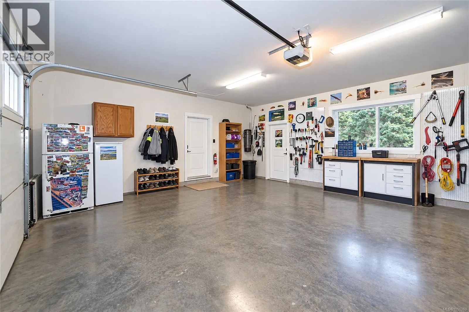 2065 Sanders Rd