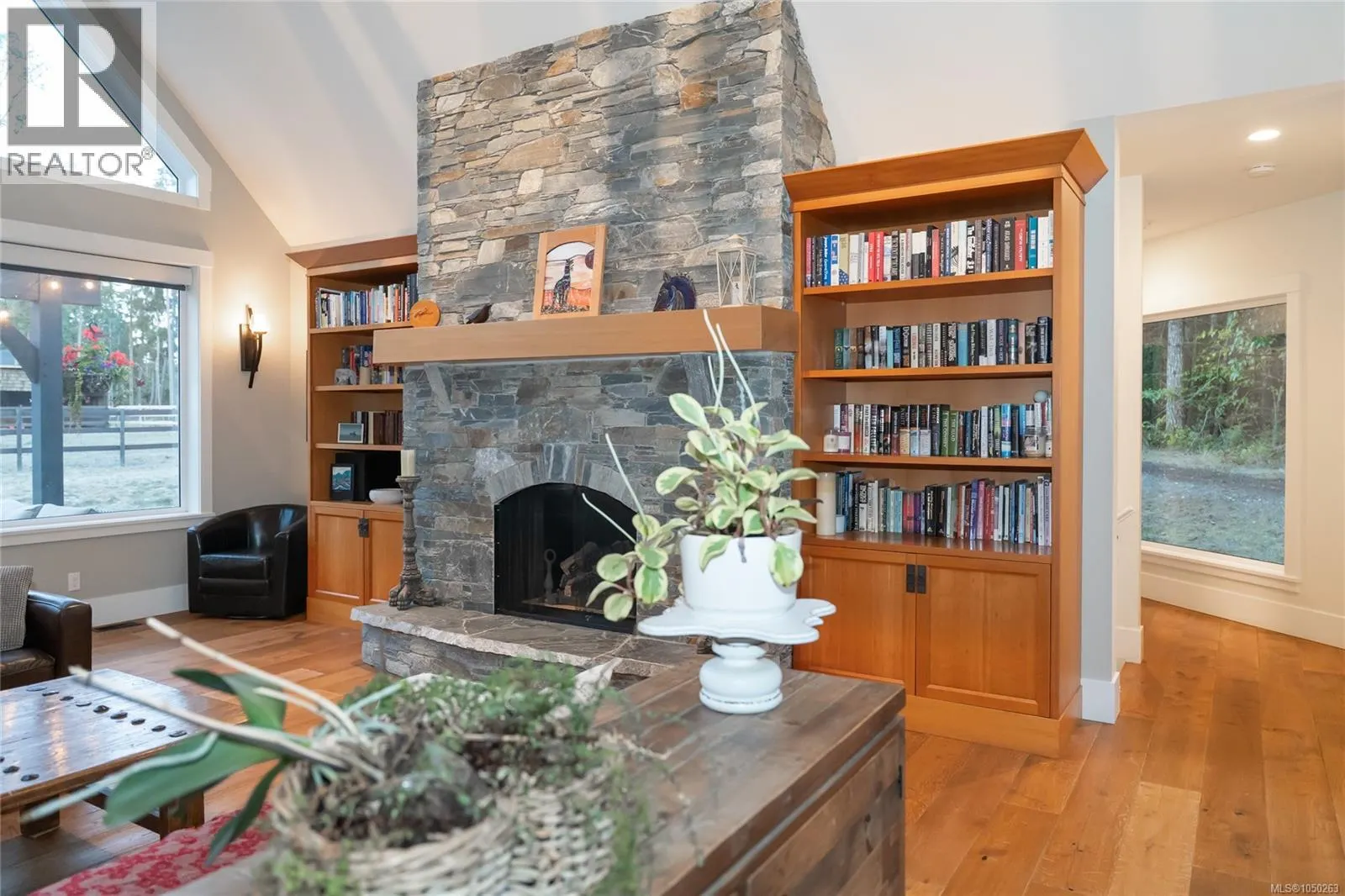 2065 Sanders Rd