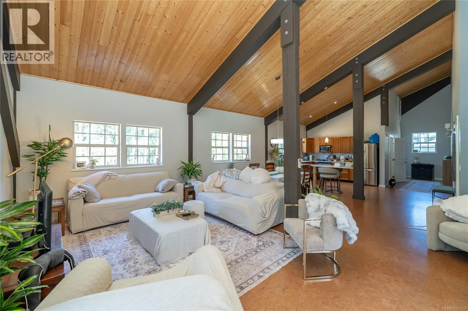 2065 Sanders Rd