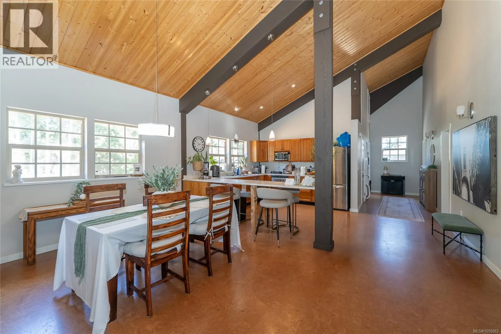 2065 Sanders Rd