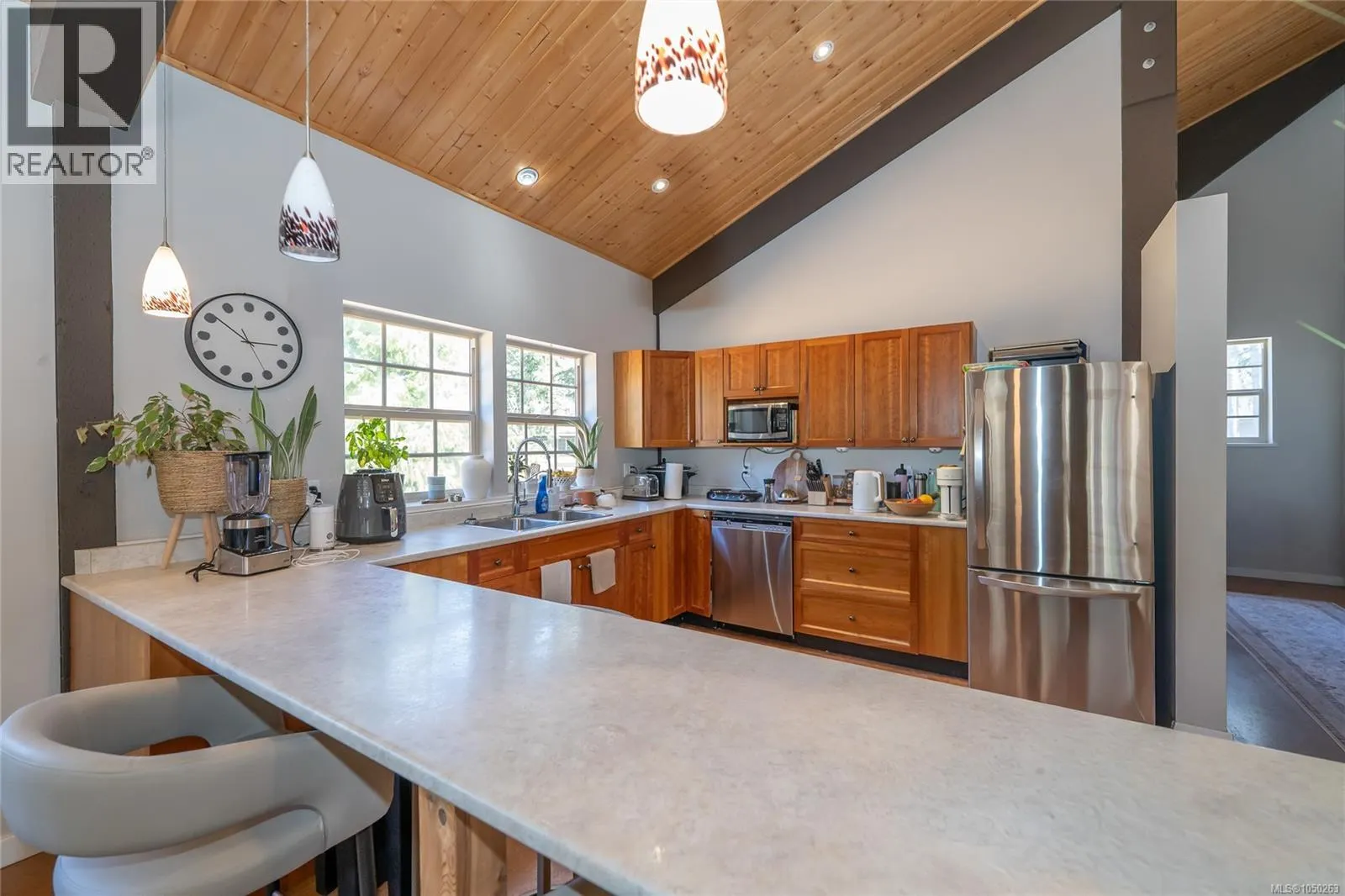 2065 Sanders Rd