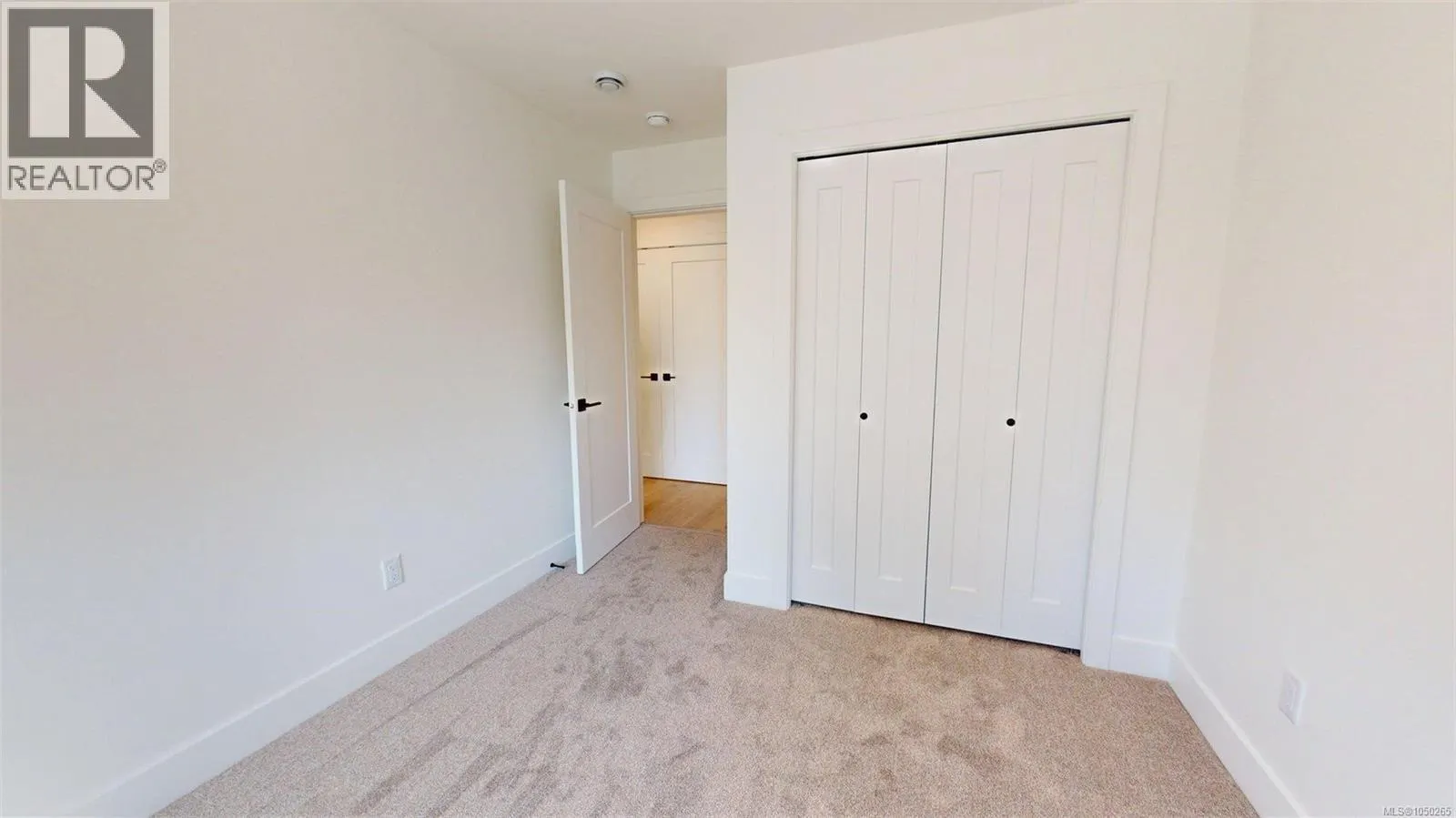 2320 Sparrow Lane