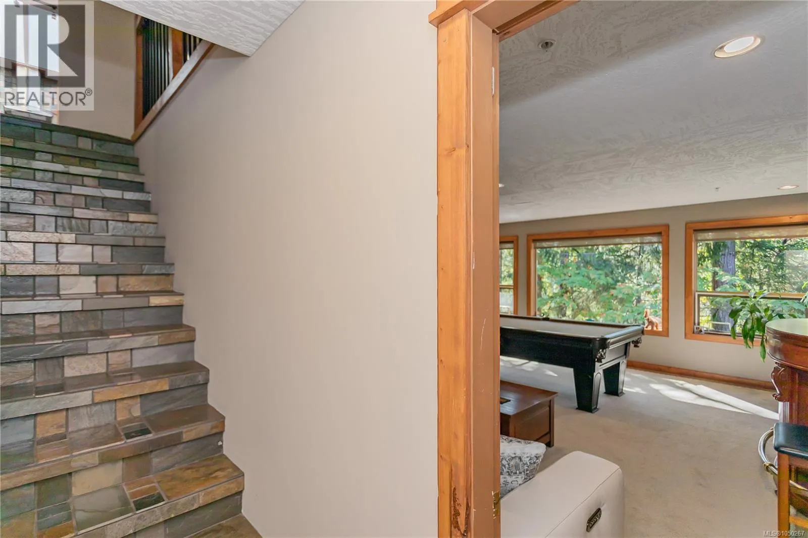18 4991 Bella Vista Cres