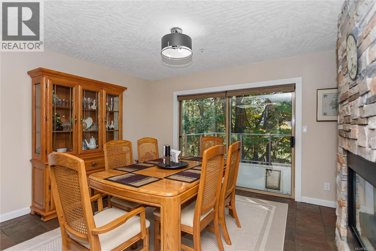 18 4991 Bella Vista Cres