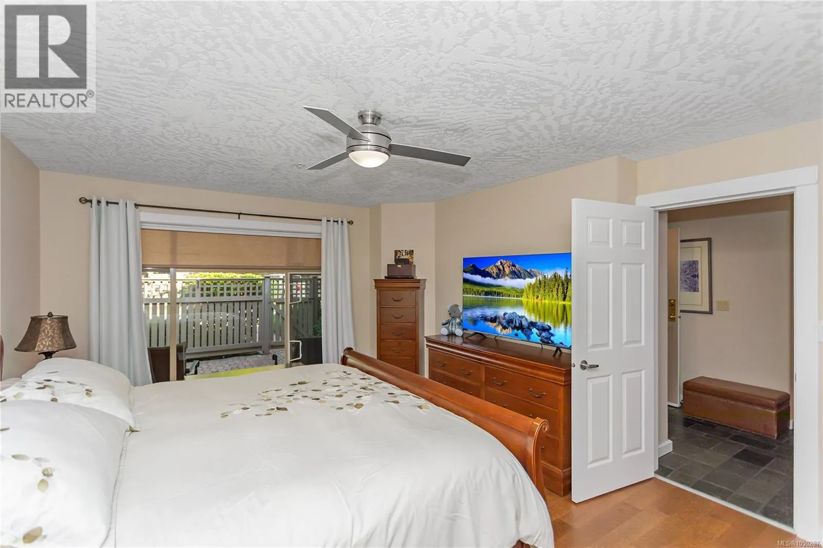 18 4991 Bella Vista Cres