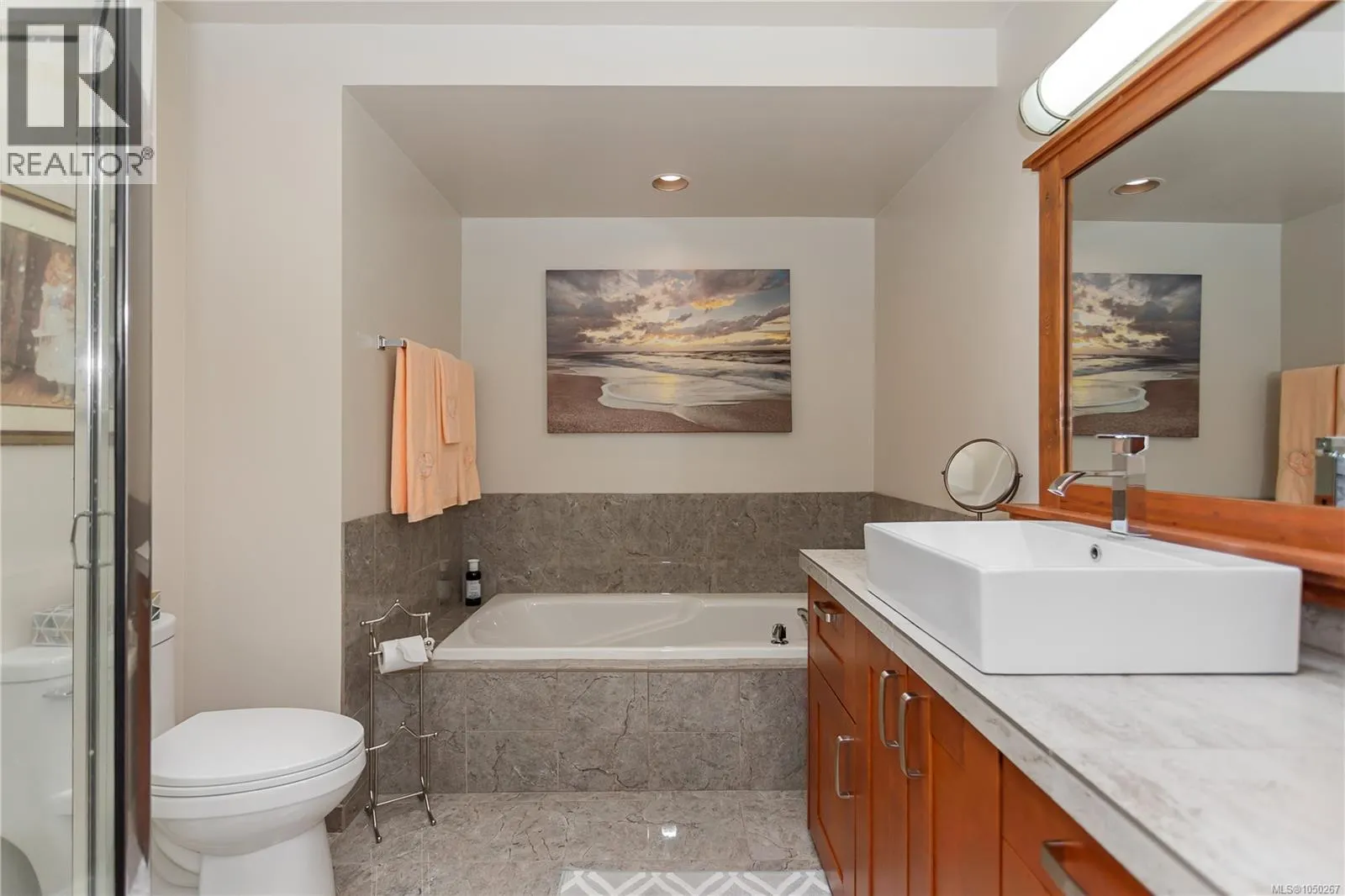 18 4991 Bella Vista Cres