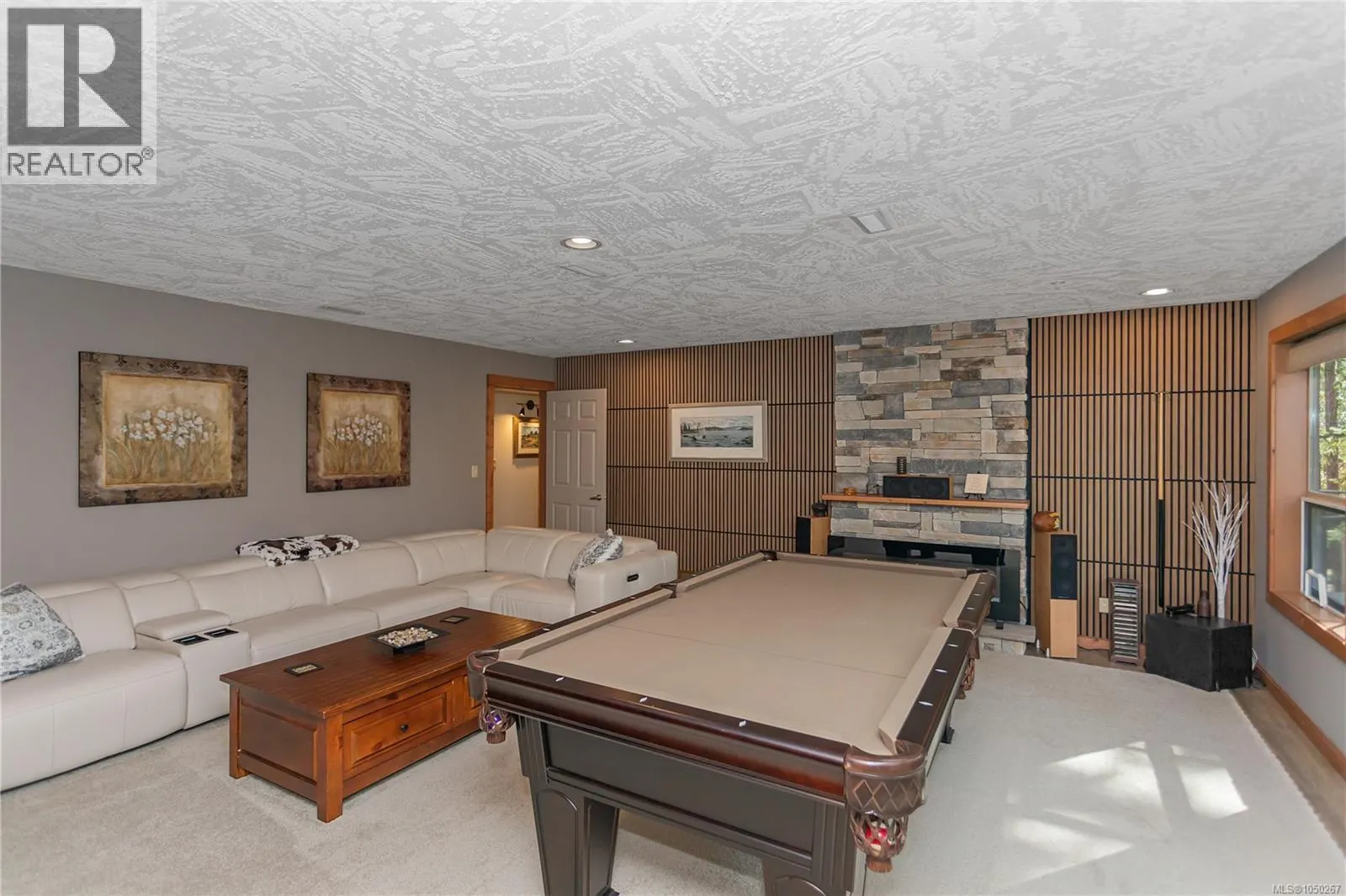18 4991 Bella Vista Cres