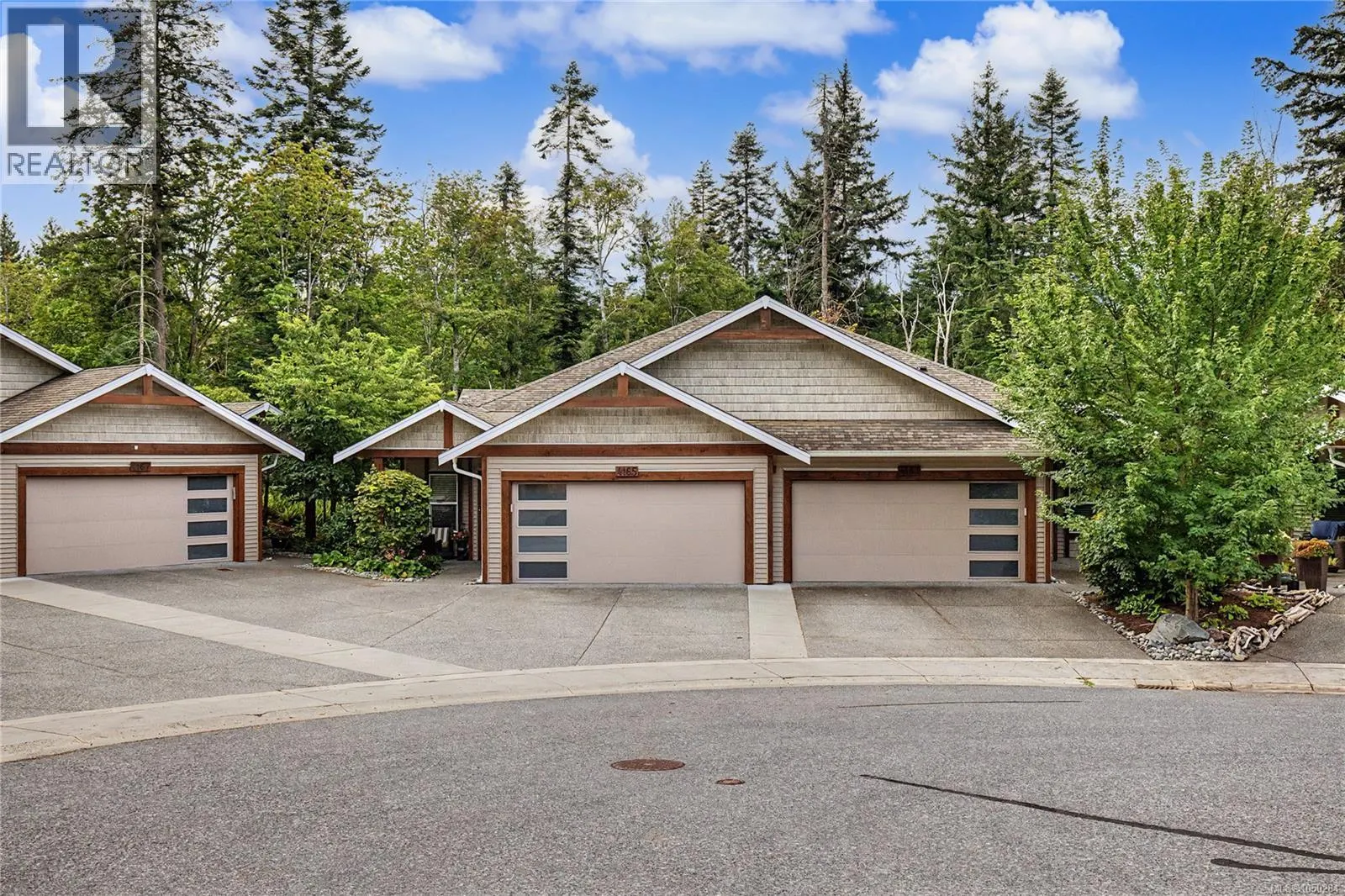4165 Emerald Woods Pl