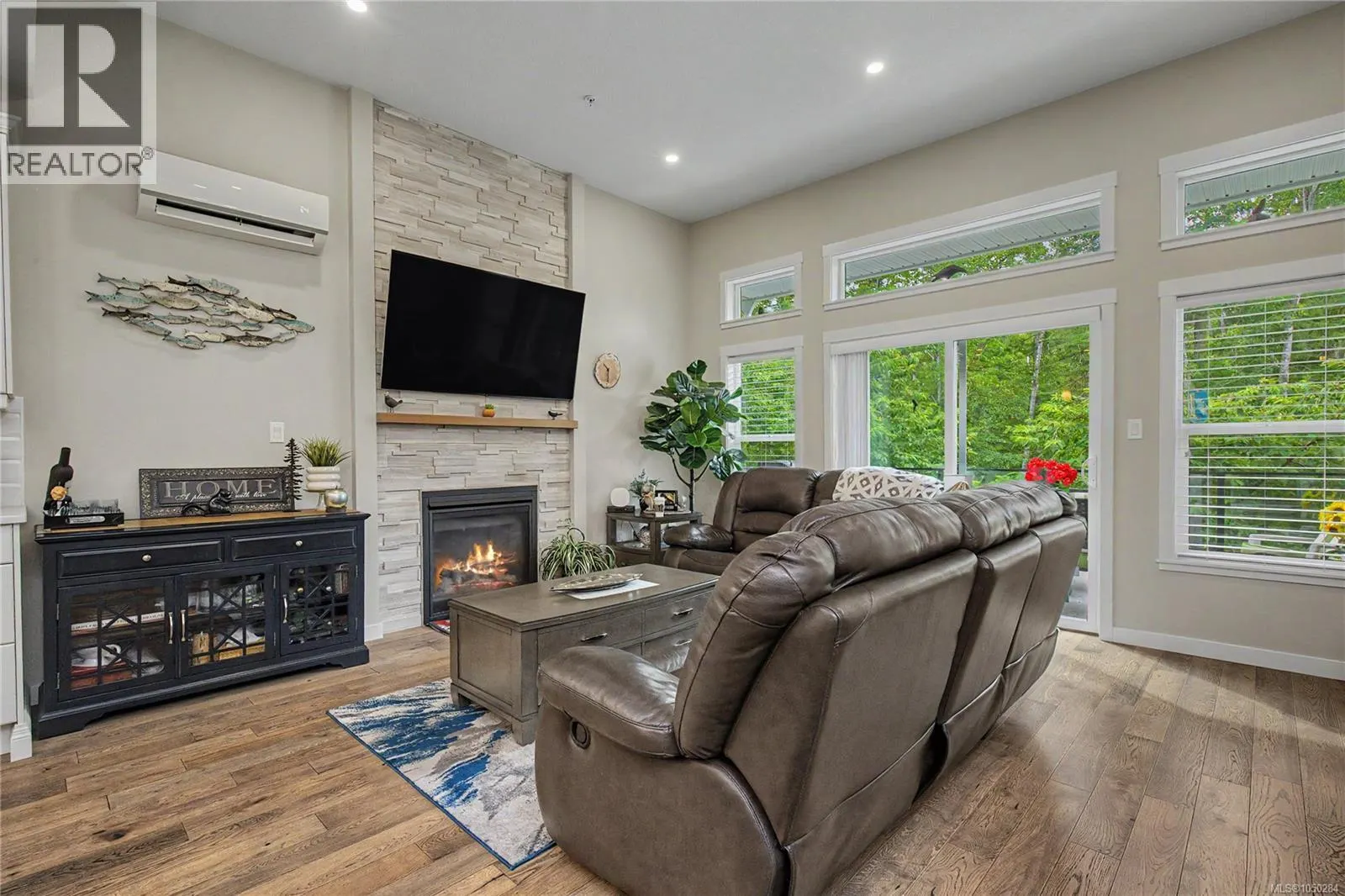 4165 Emerald Woods Pl