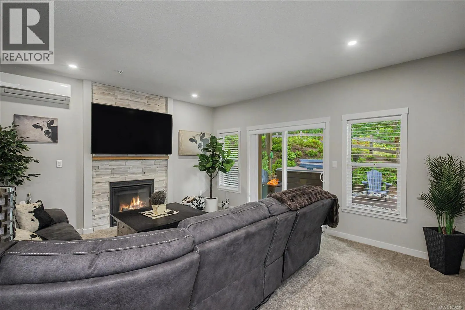 4165 Emerald Woods Pl