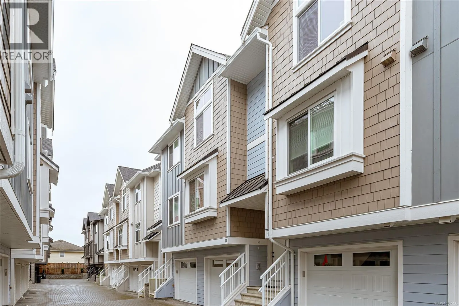 13 10480 Resthaven Dr
