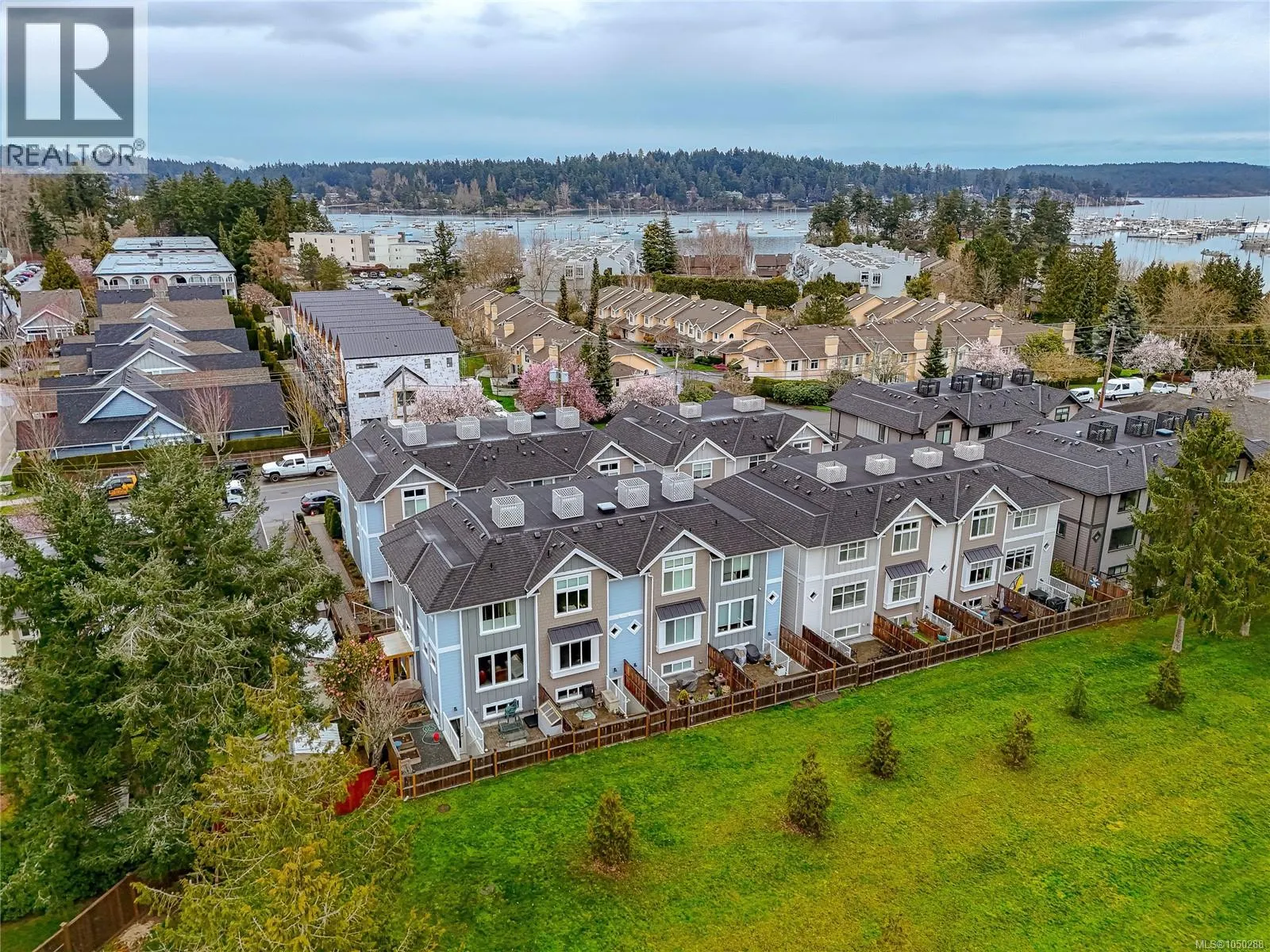 13 10480 Resthaven Dr