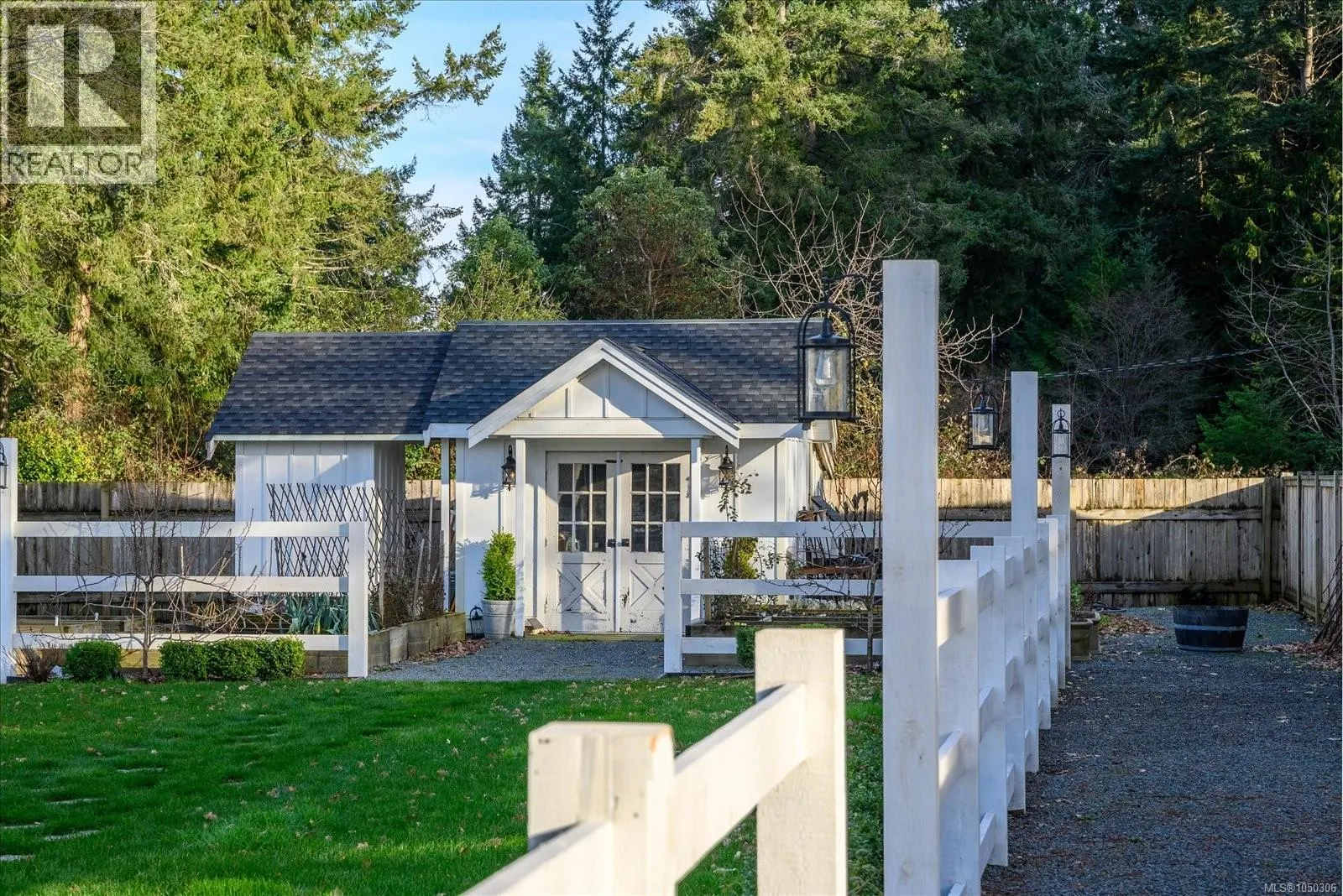 7128 Benwaldun Rd