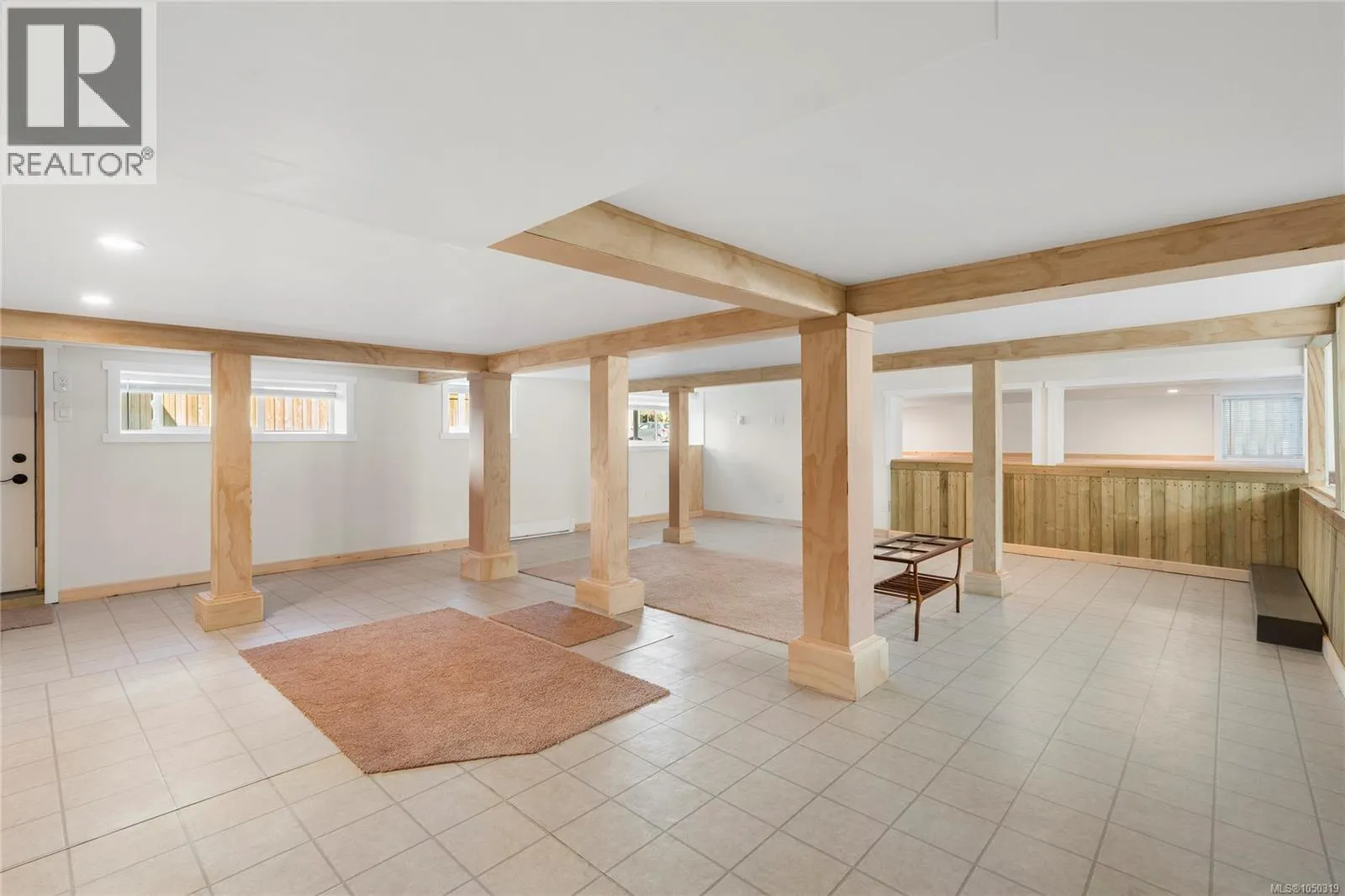 471 Selby St
