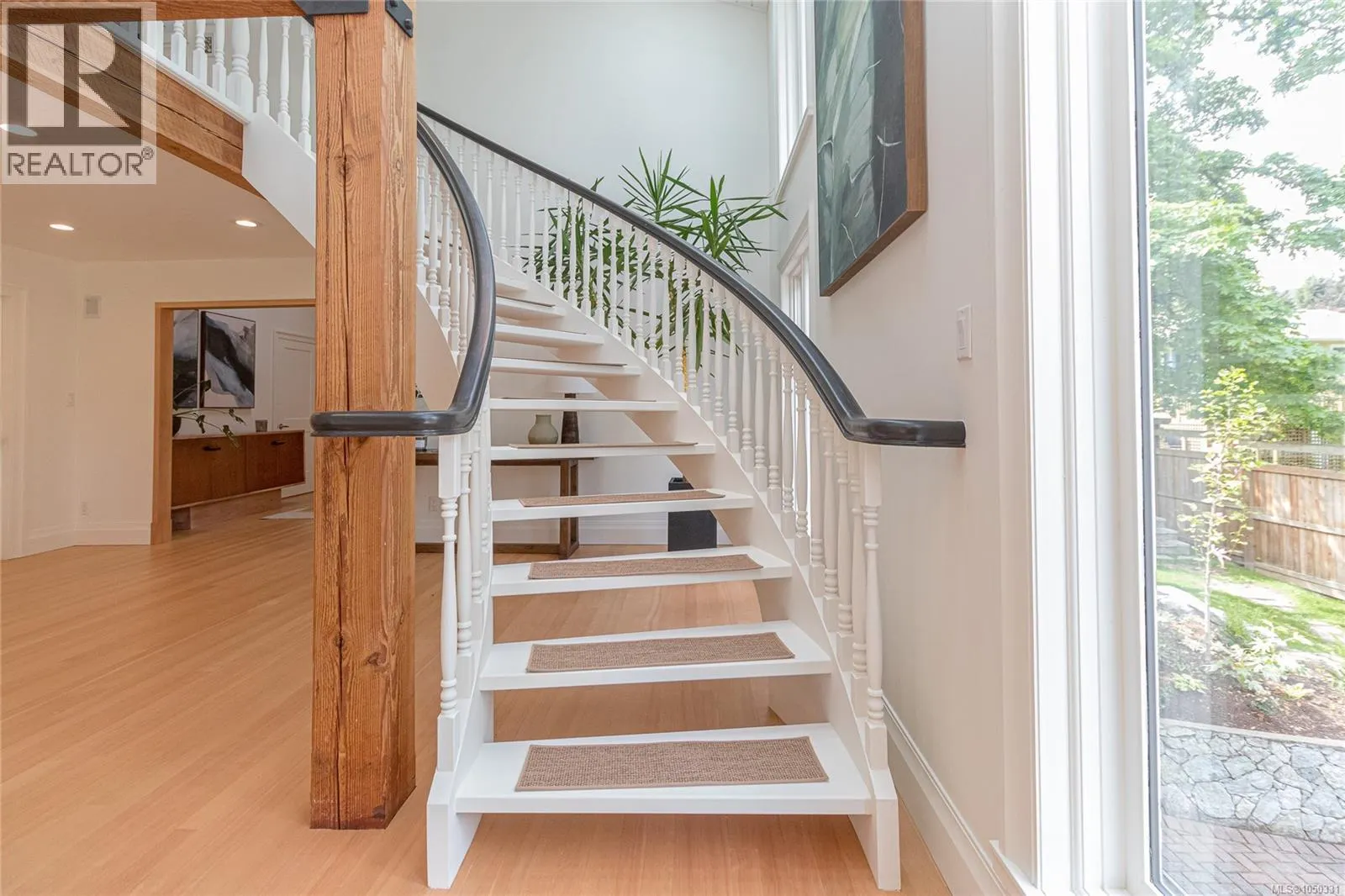 4906 Cordova Bay Rd