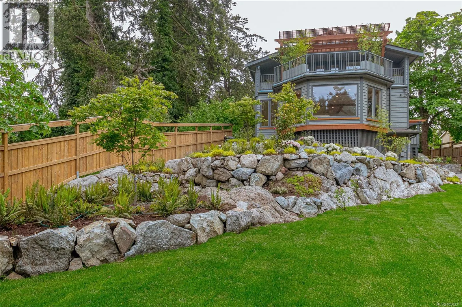 4906 Cordova Bay Rd