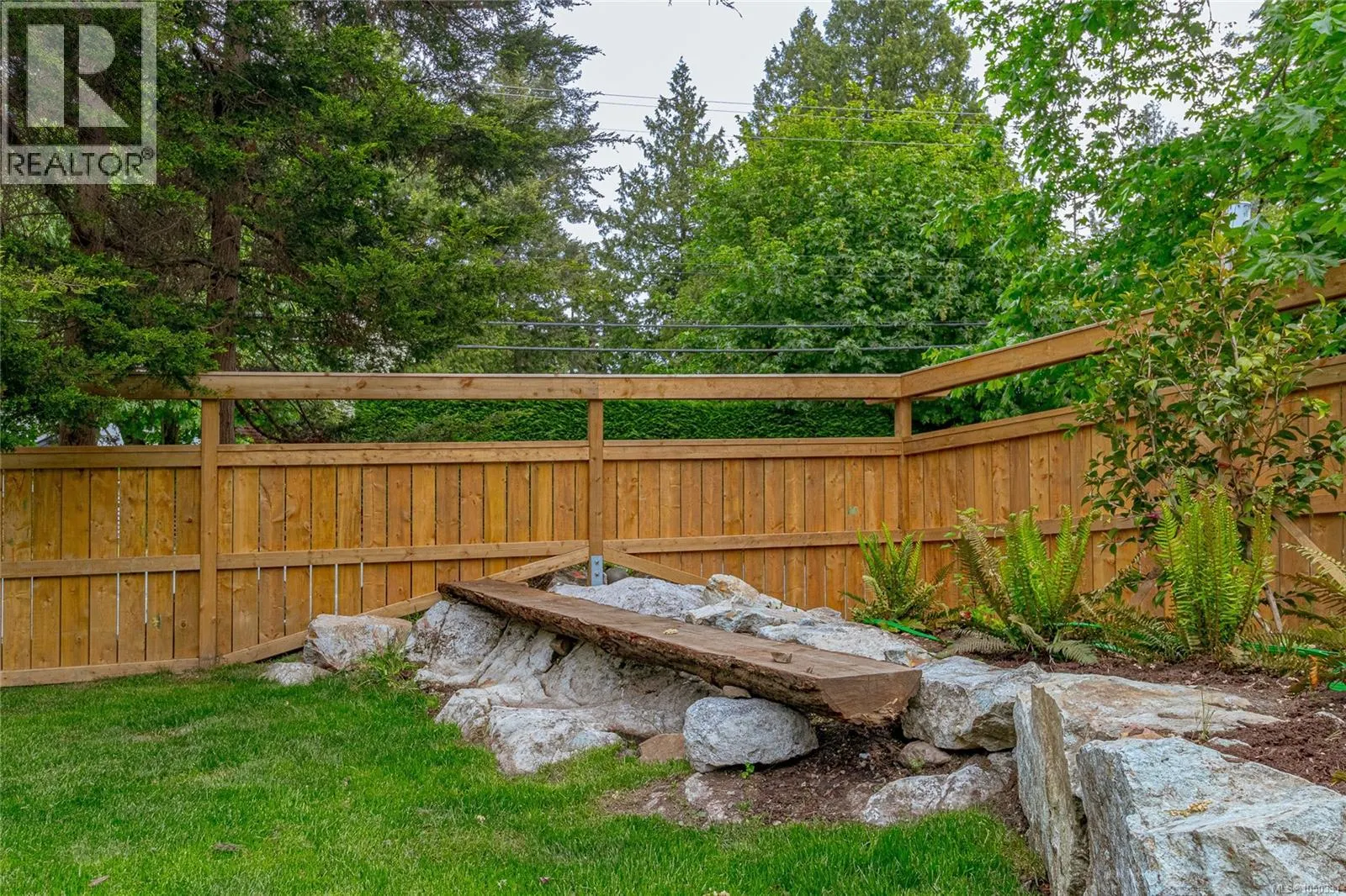 4906 Cordova Bay Rd