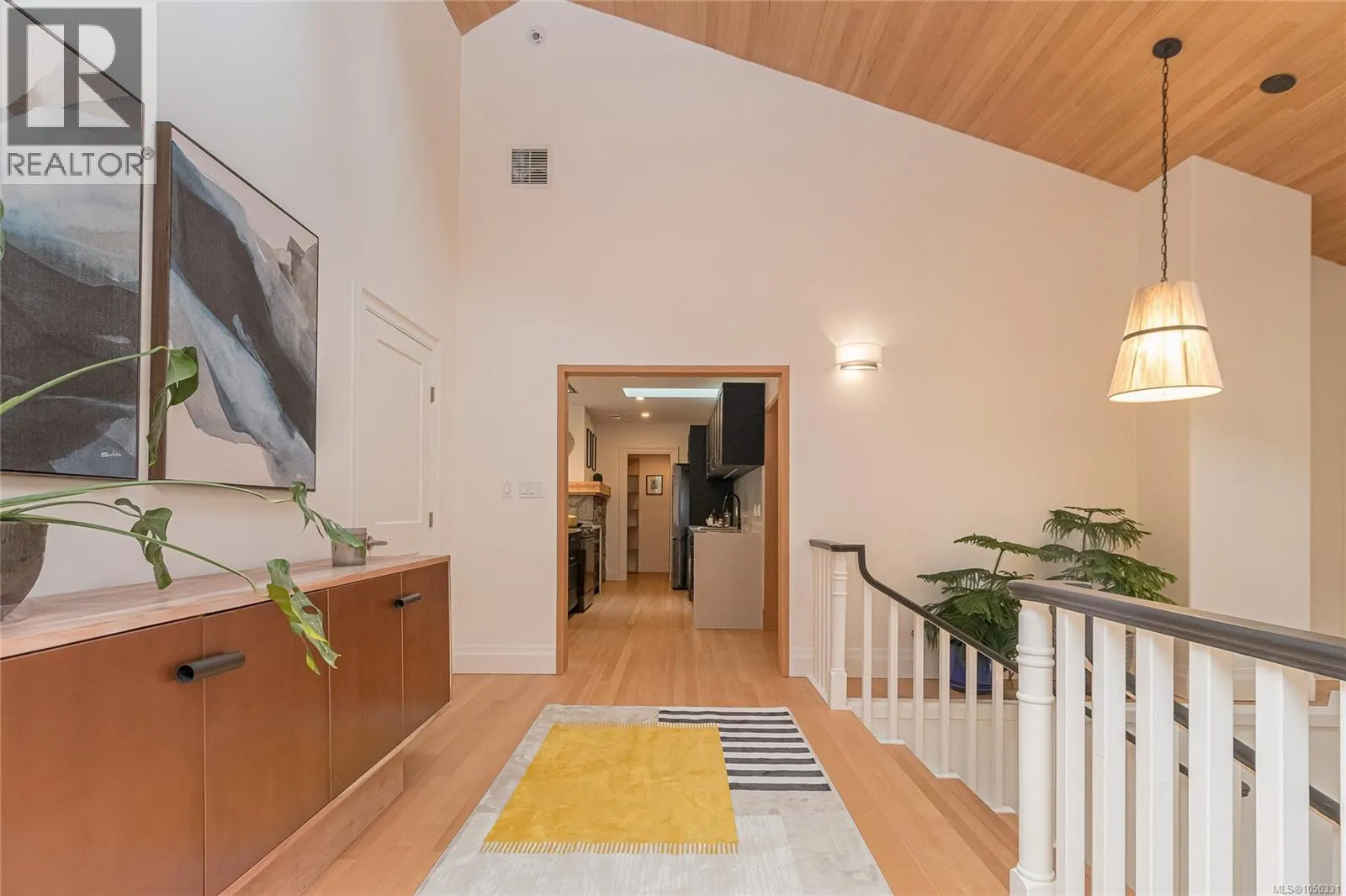 4906 Cordova Bay Rd