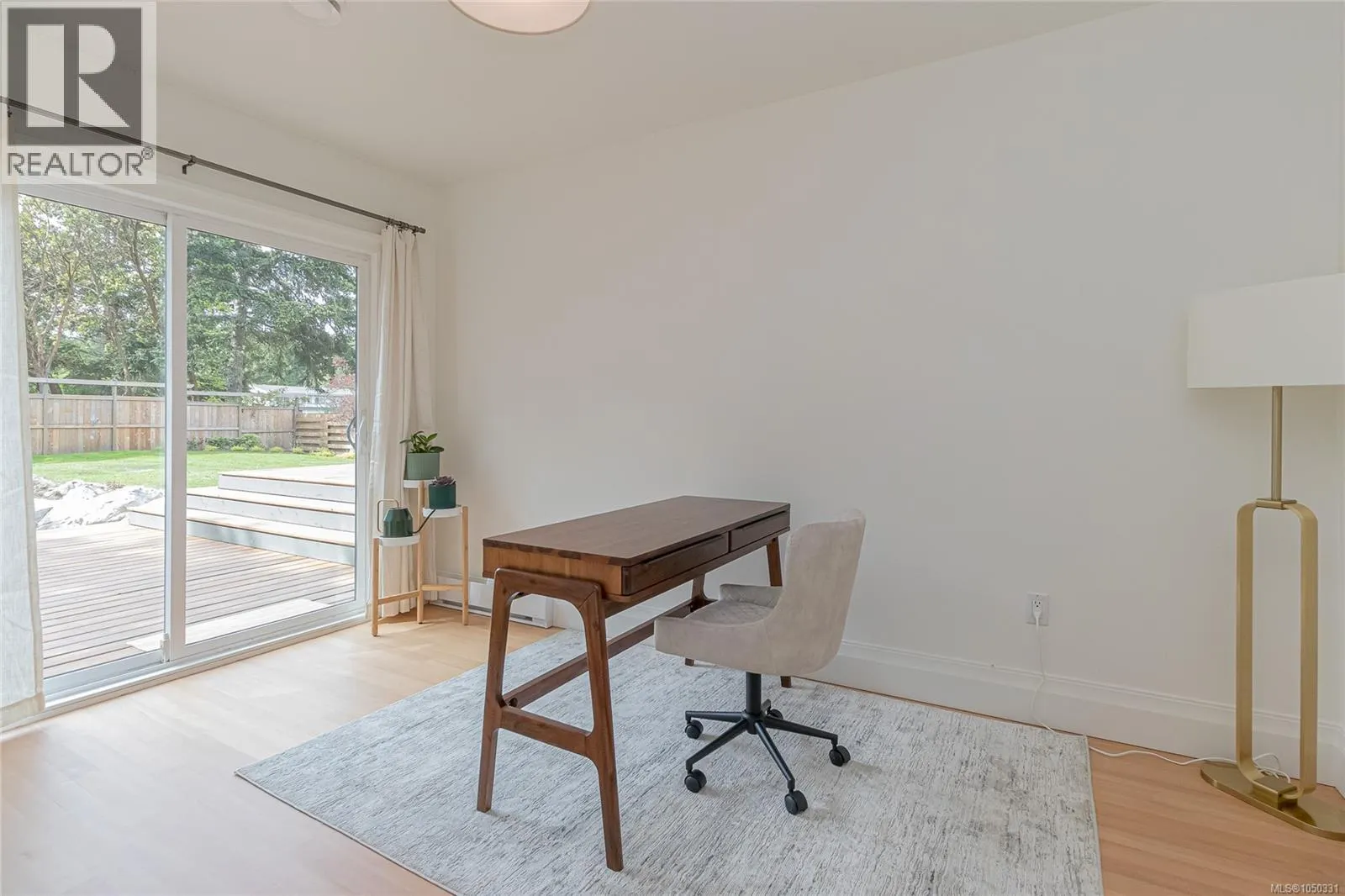 4906 Cordova Bay Rd