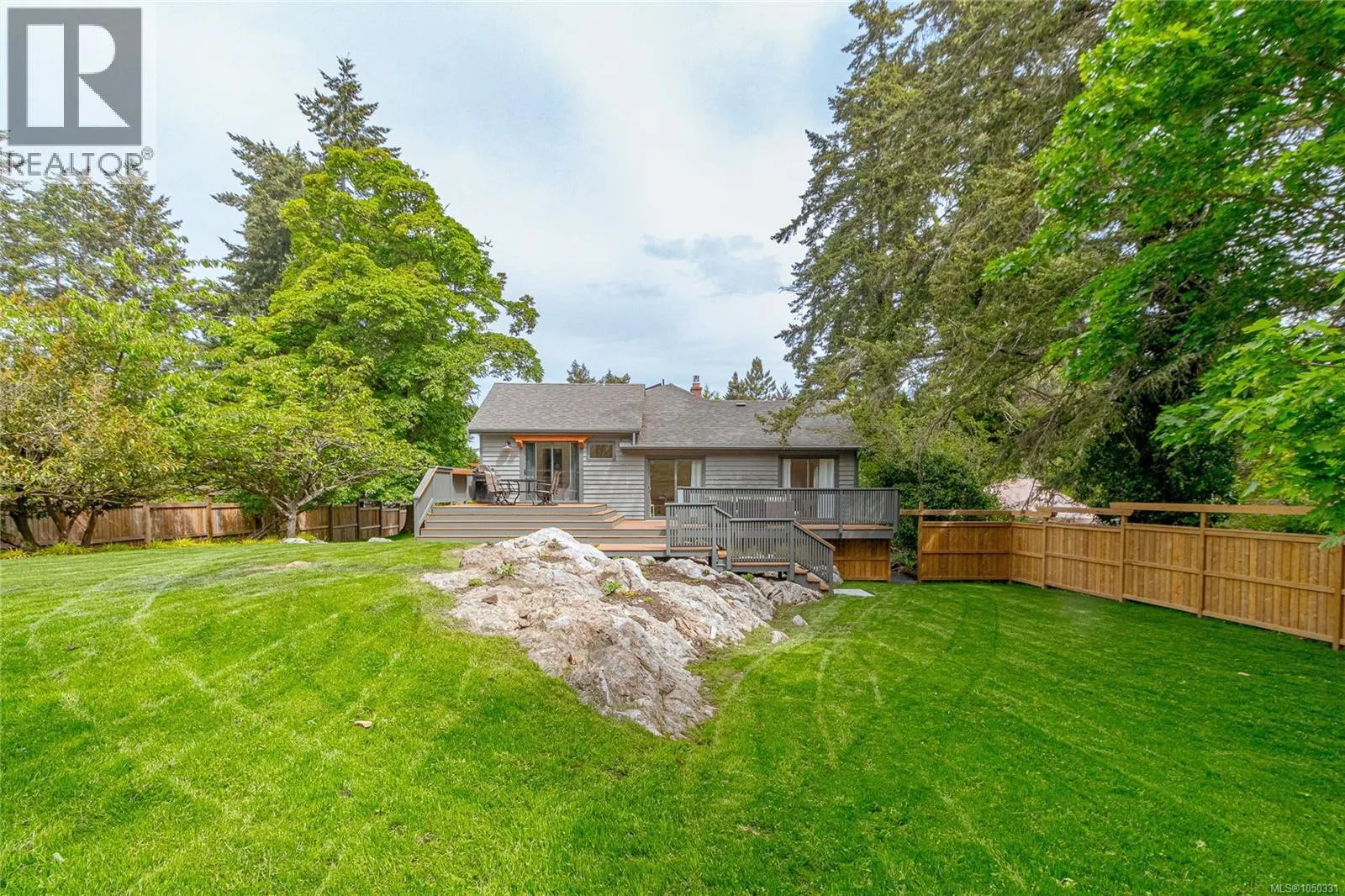 4906 Cordova Bay Rd