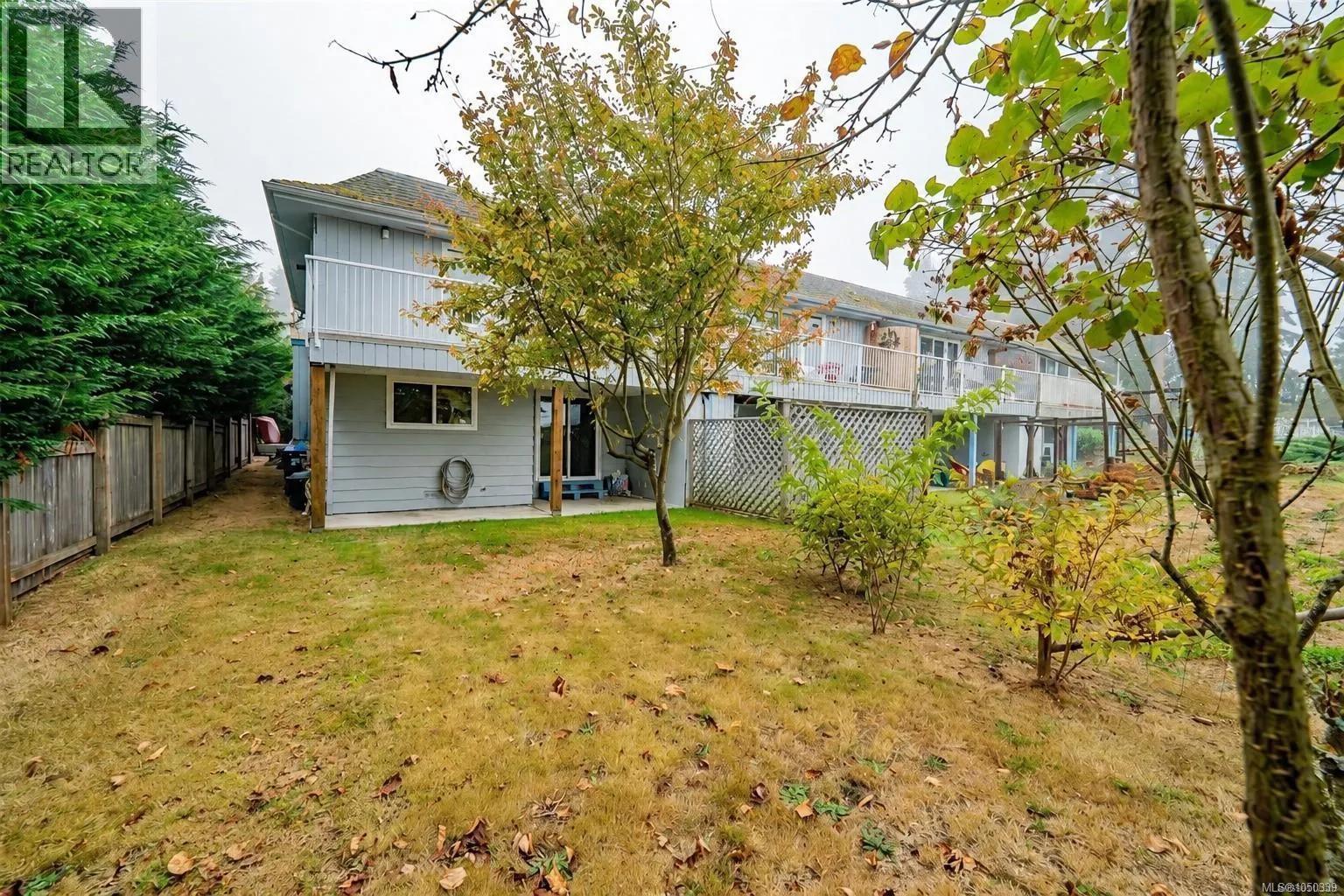 4 1225 Centre Rd