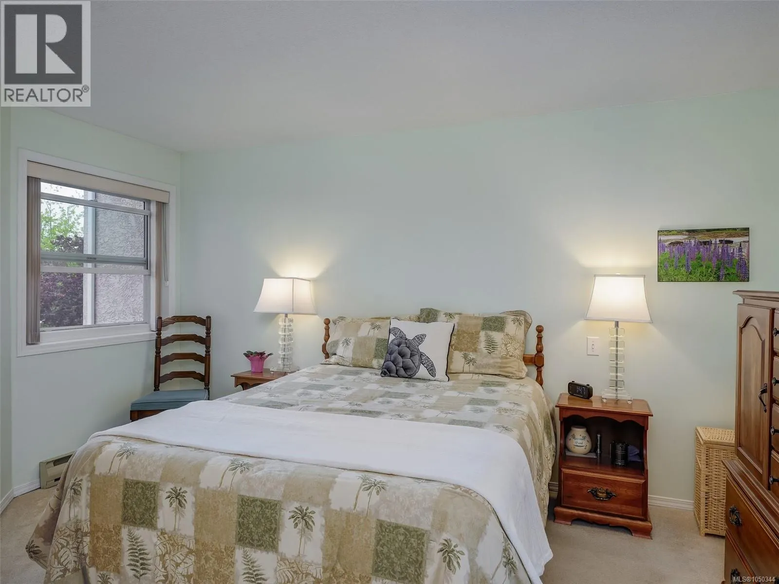 202 7070 West Saanich Rd