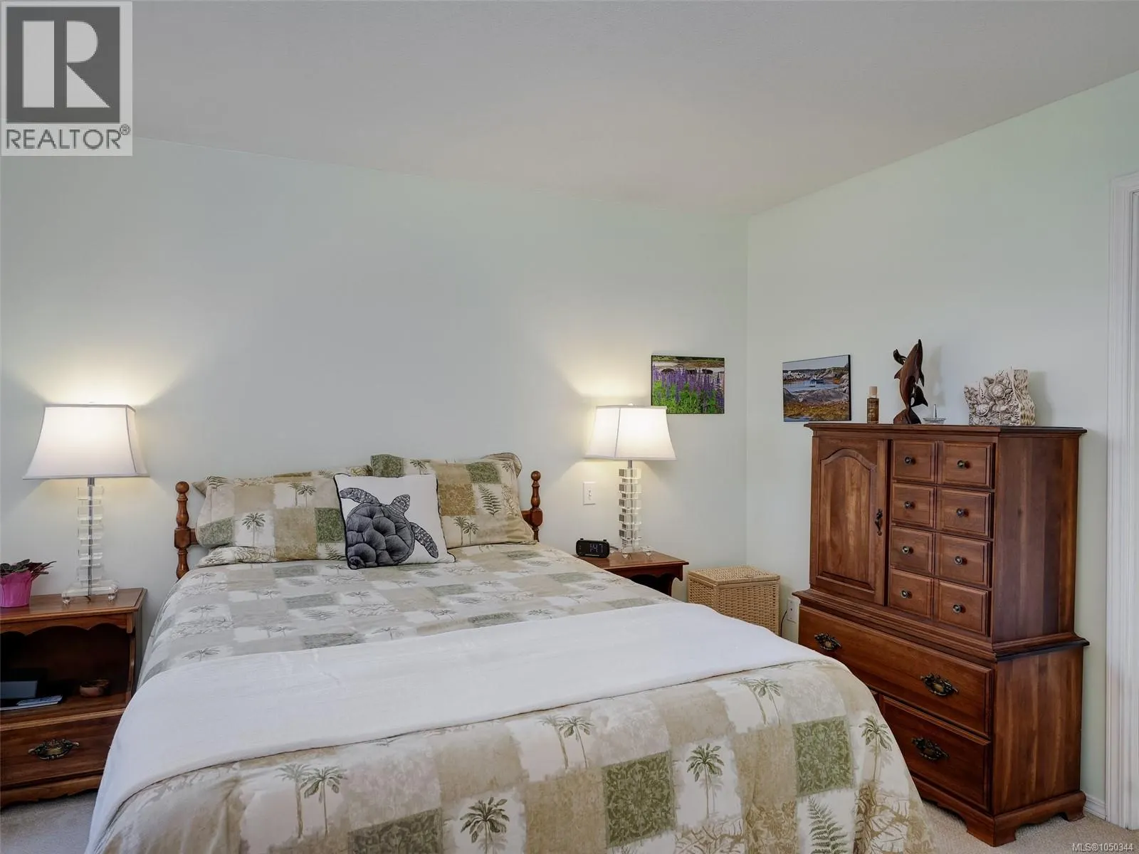 202 7070 West Saanich Rd