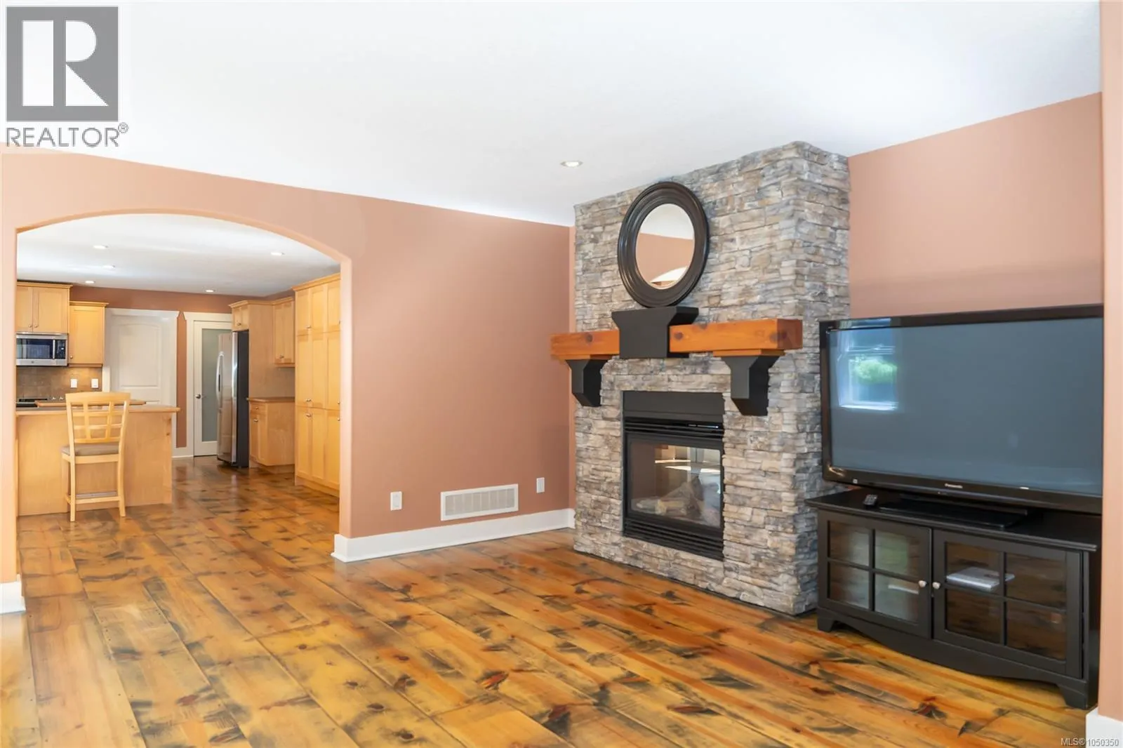 3079 Jameson Rd