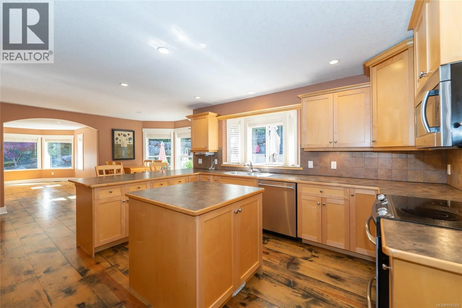 3079 Jameson Rd