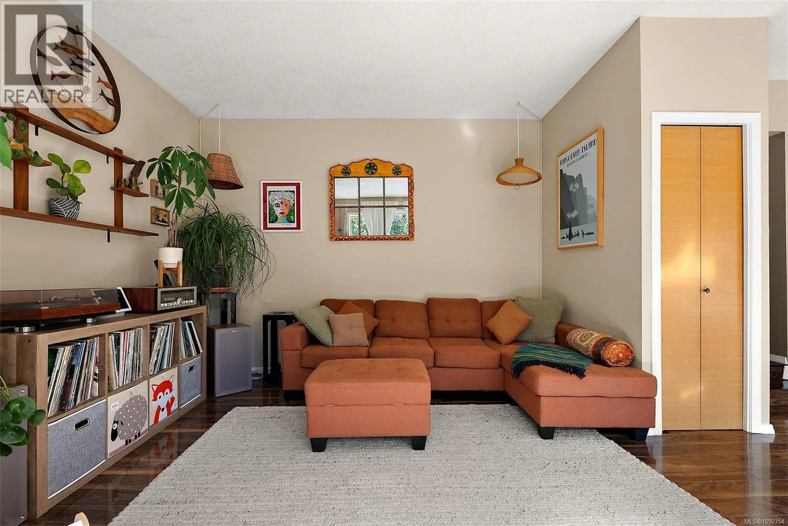1109 Caledonia Ave
