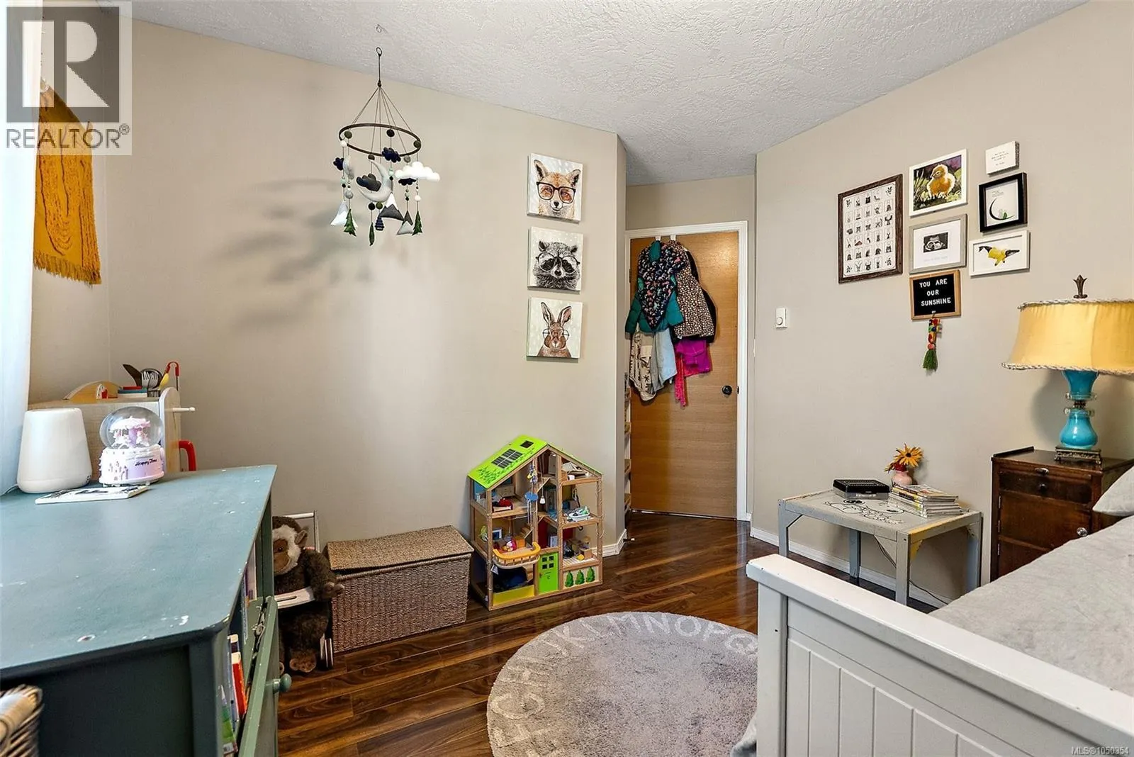 1109 Caledonia Ave