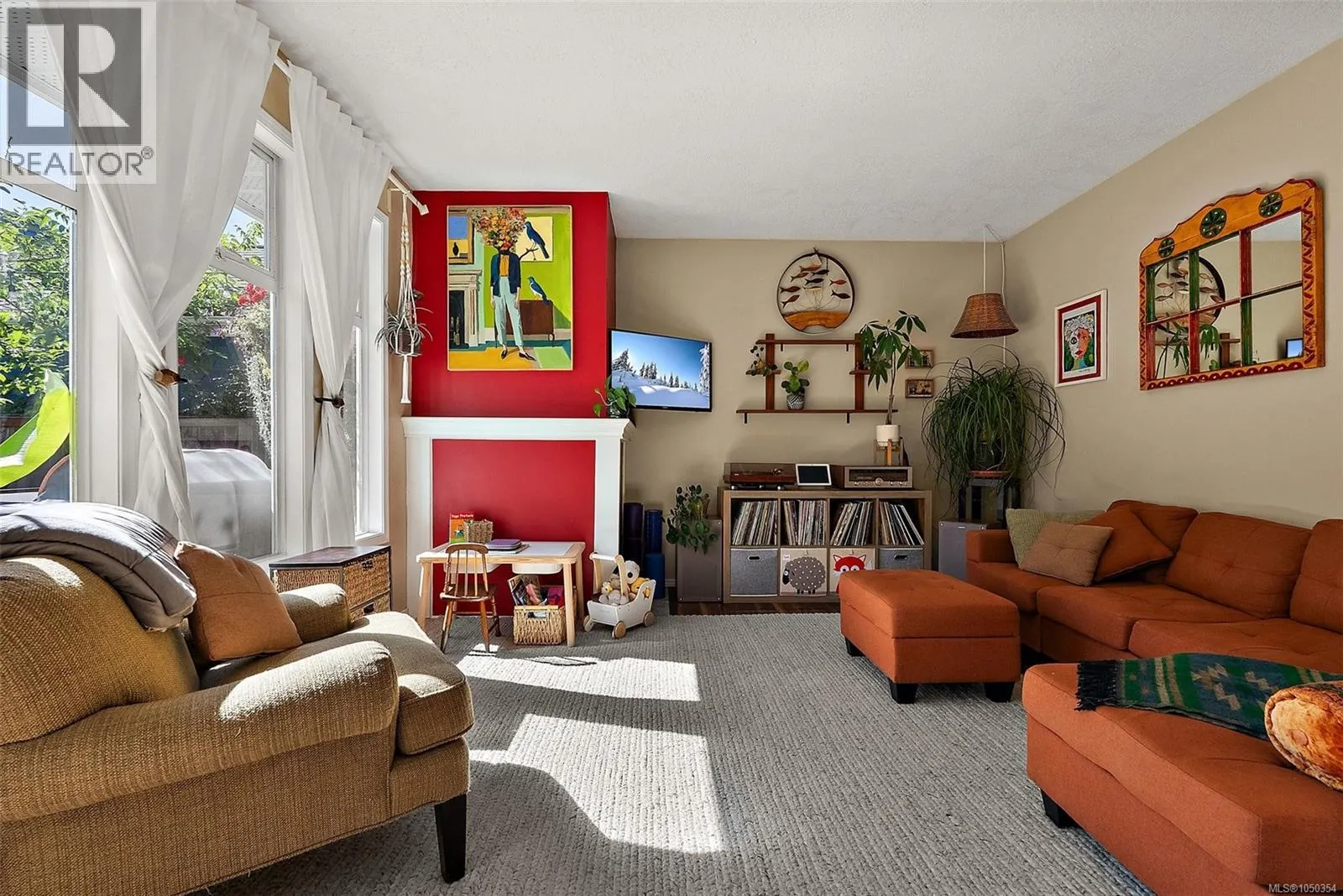 1109 Caledonia Ave